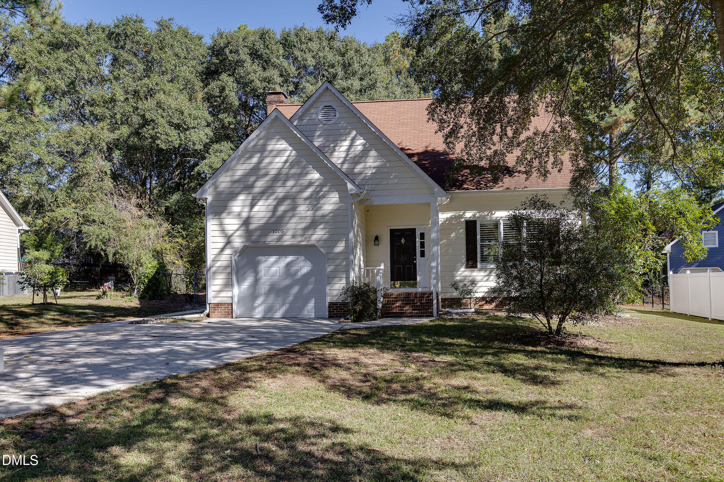 1205 Little Acres Drive — photo
