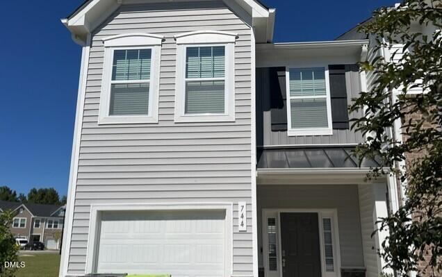 744 Ridge Cliff Lane — photo