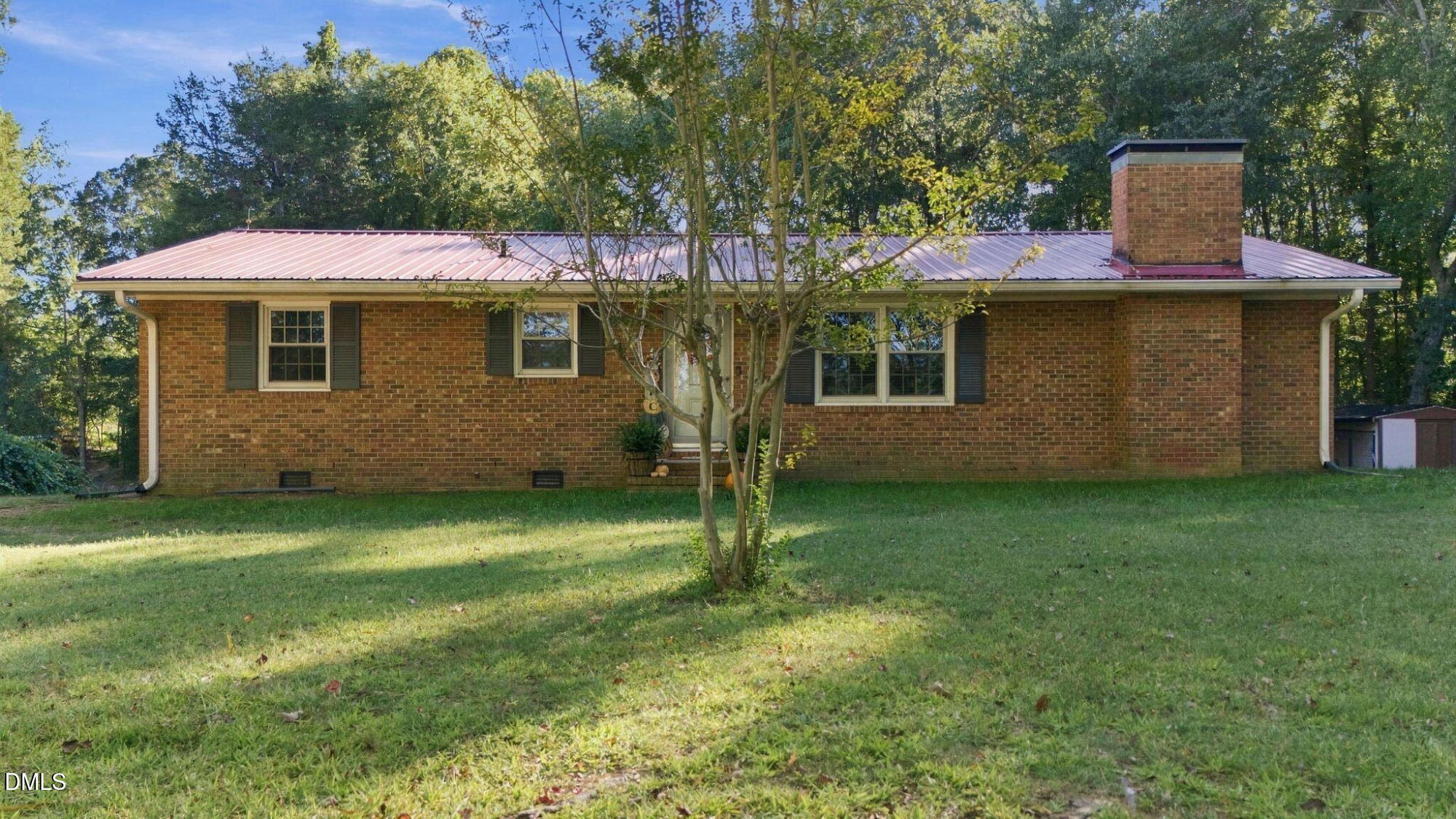2064 Oak Hl Road — photo