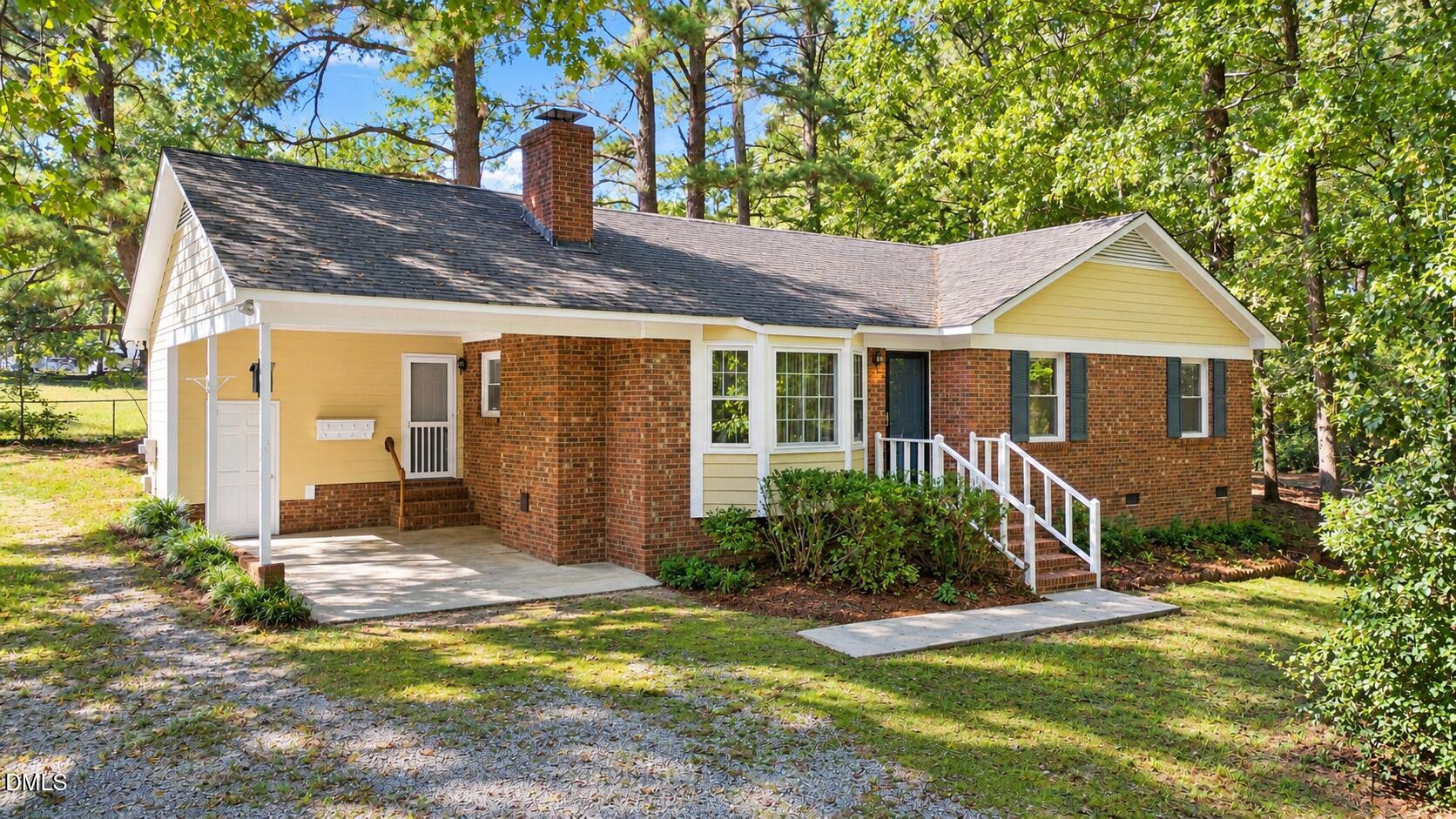 3804 Banstead Court — photo