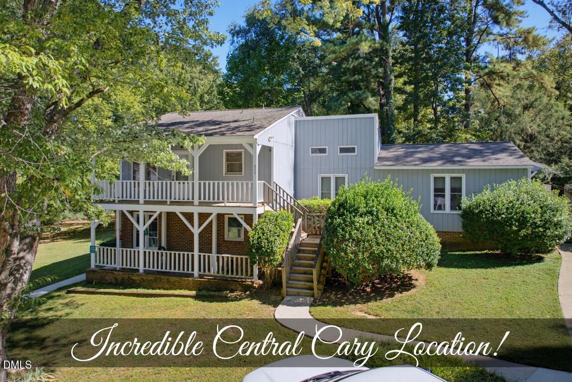 209 Carmichael Court — photo