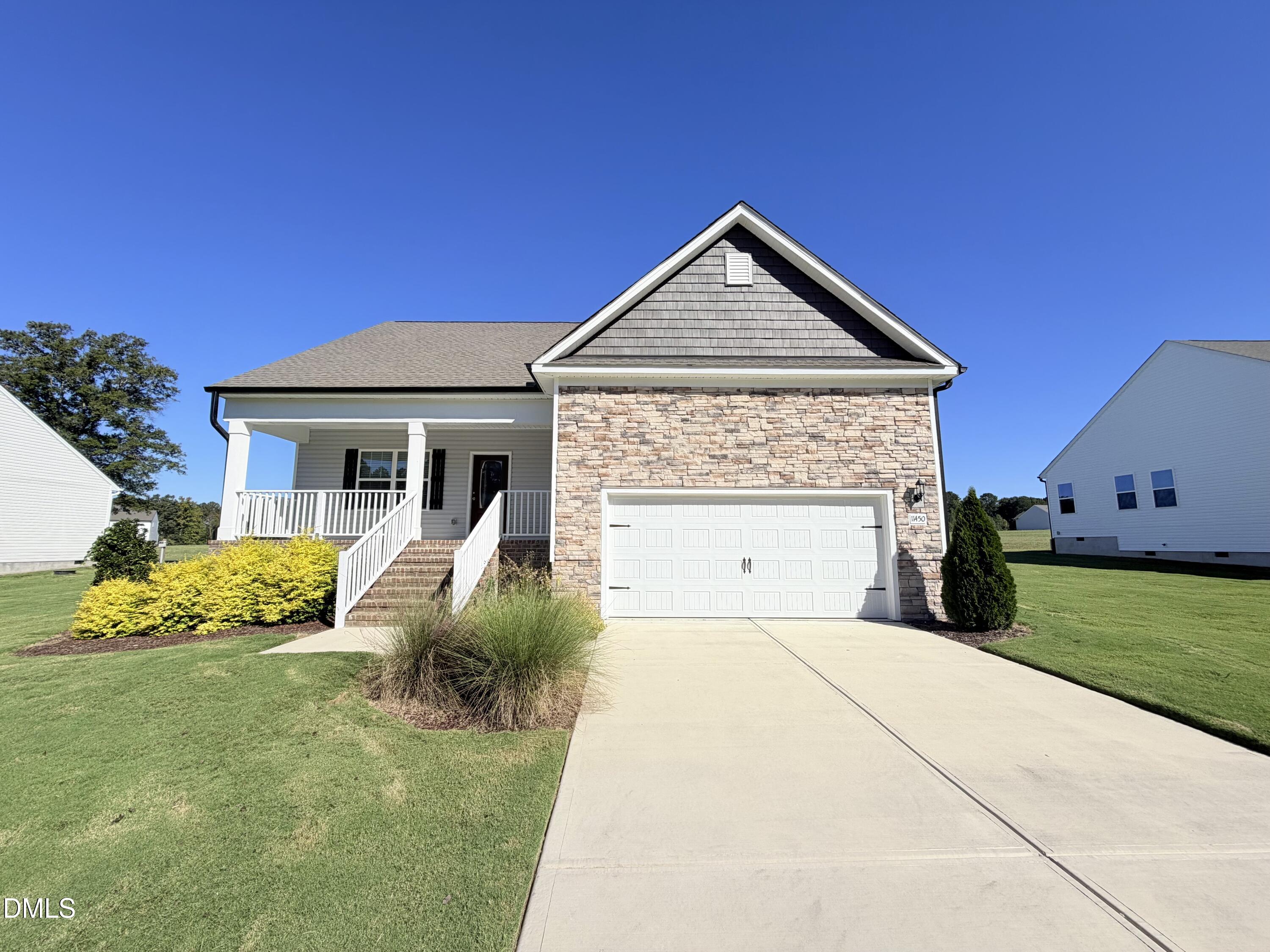 11450 International Drive — photo