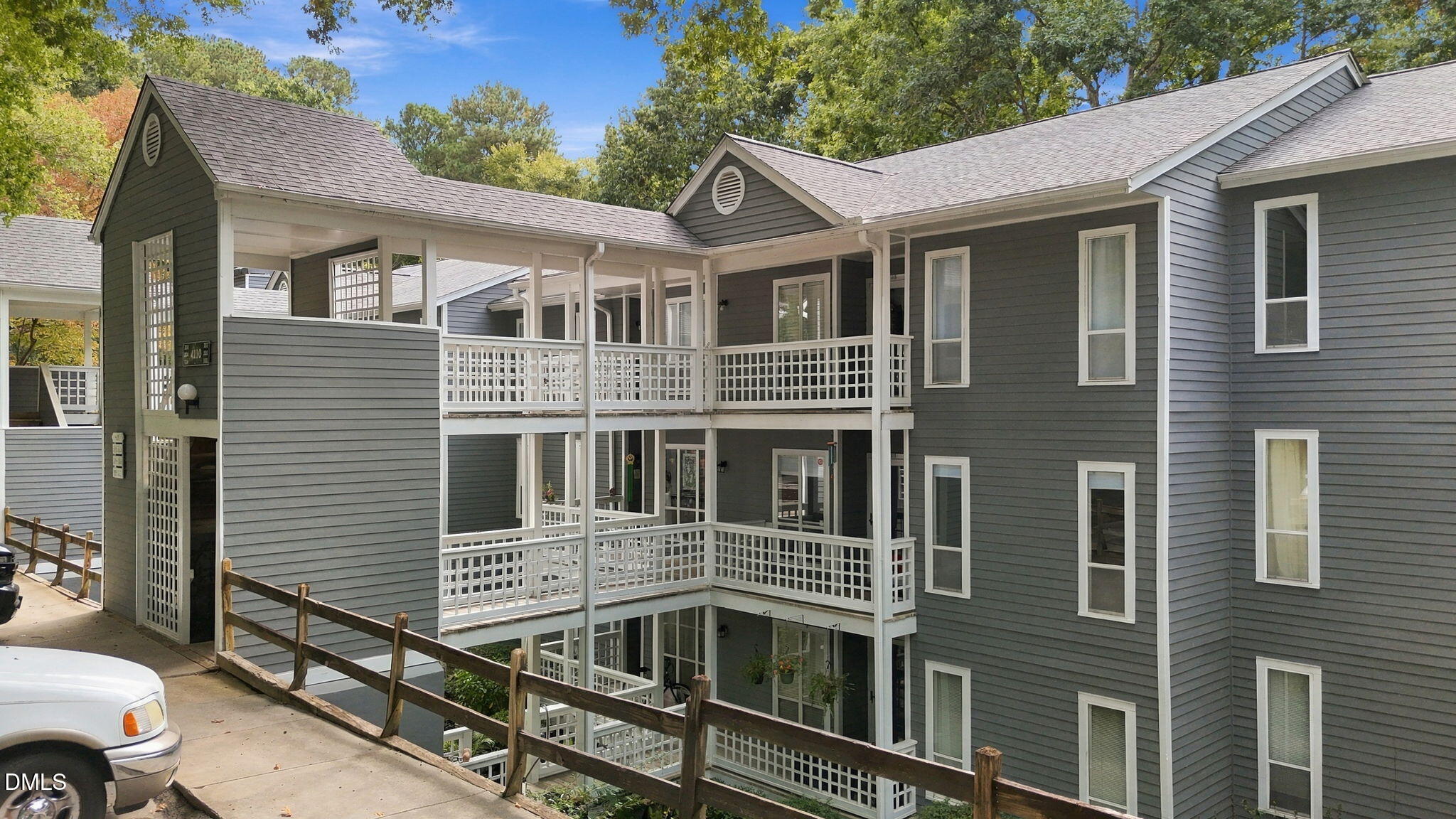 4110 Sedgewood Drive Unit 203 — photo
