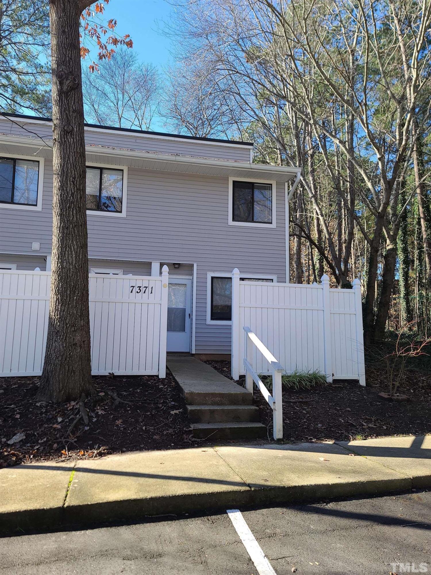7371 Sandy Creek — photo