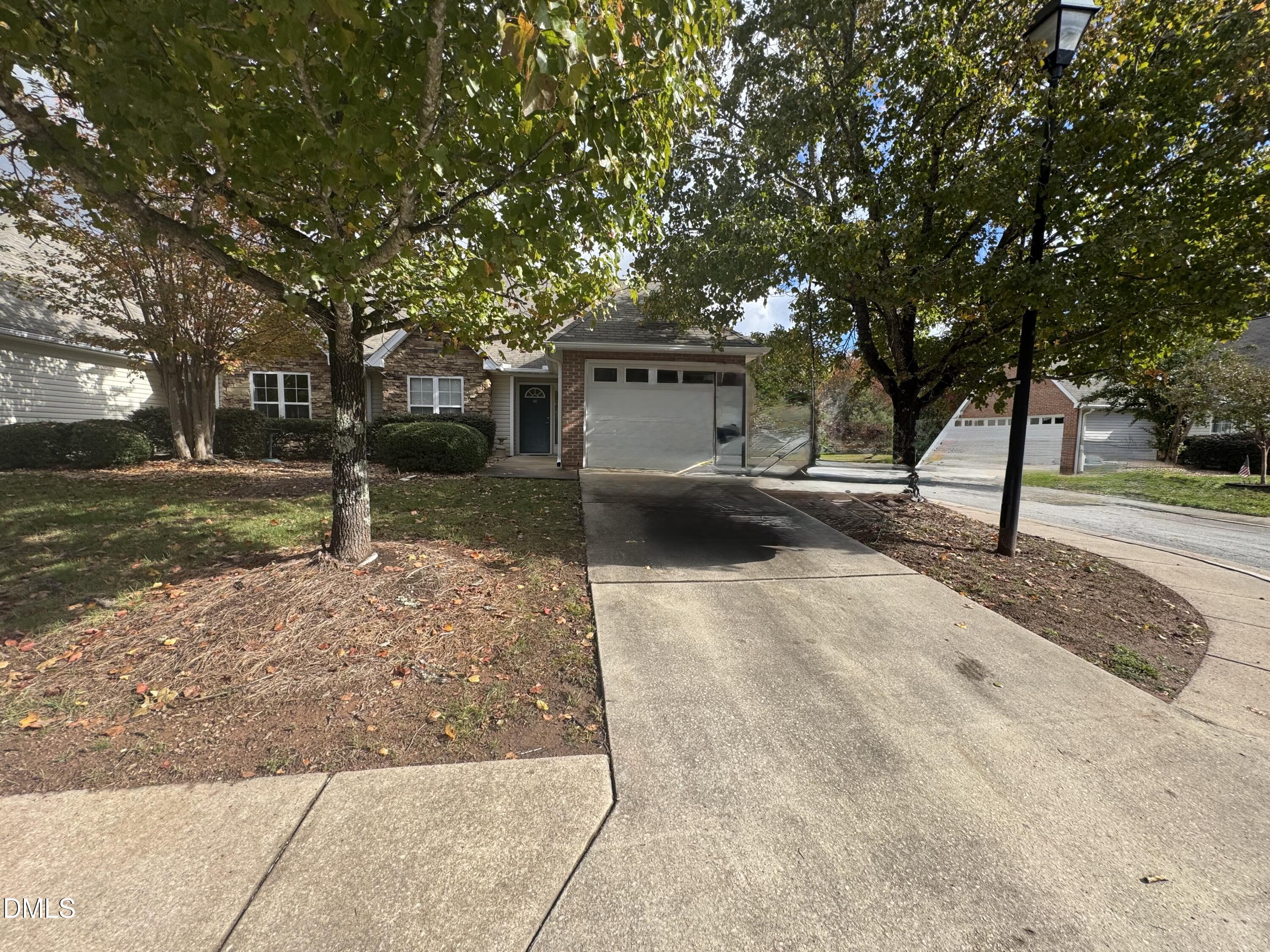 2521 Gordon Glen Court Unit 103 — photo
