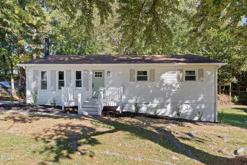 233 S Woodcrest Street — photo