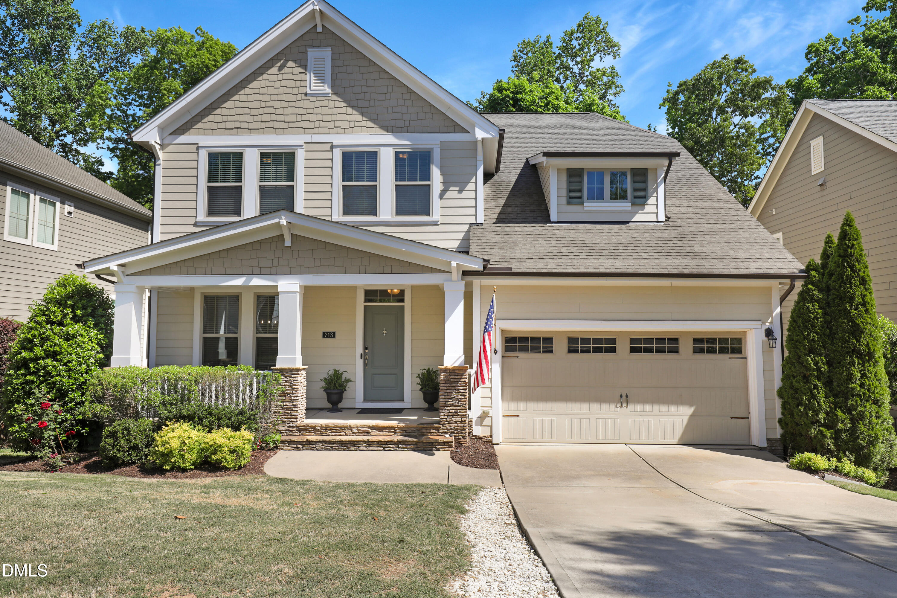 713 Ancient Oaks Drive — photo