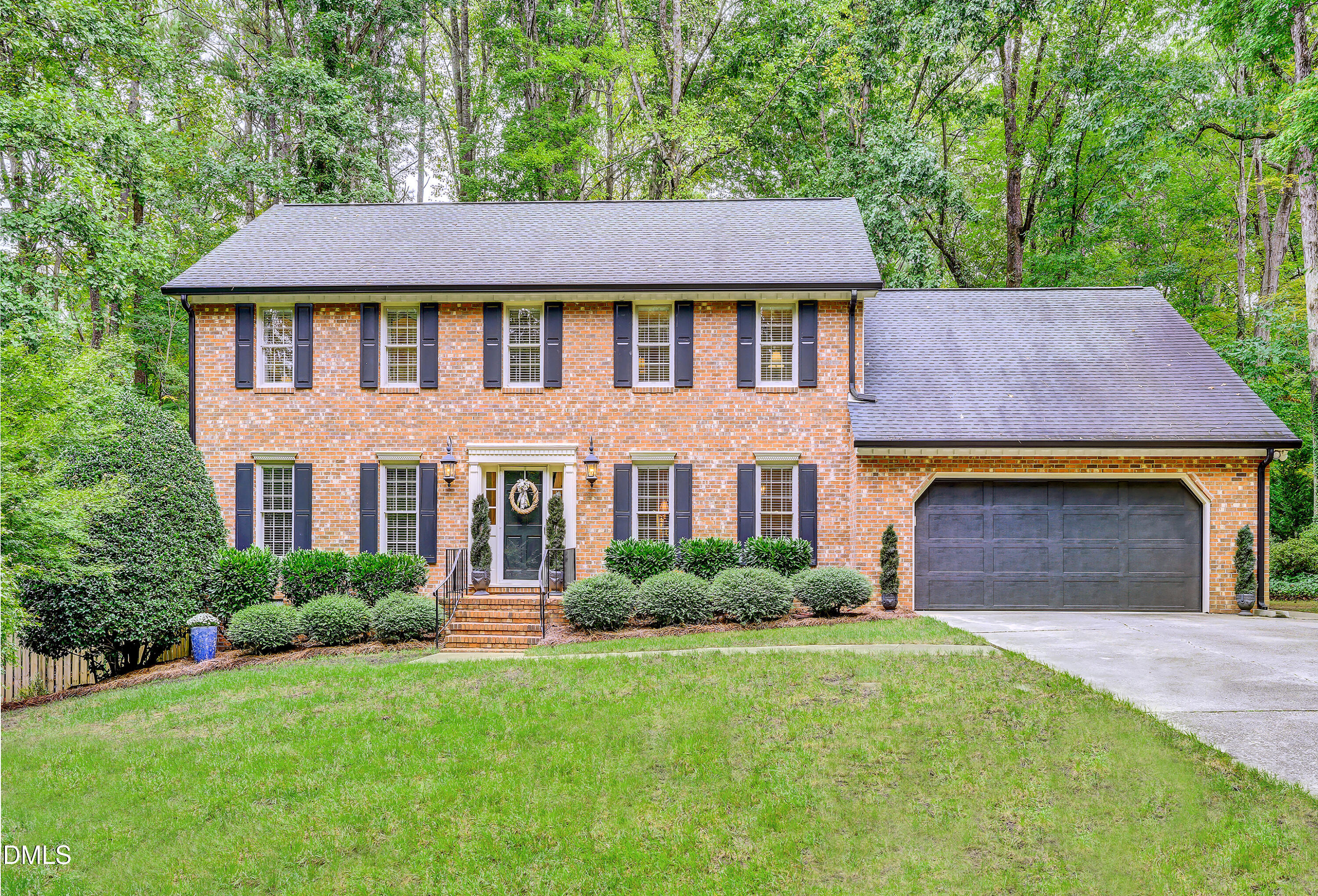 1504 Primrose Lane — photo