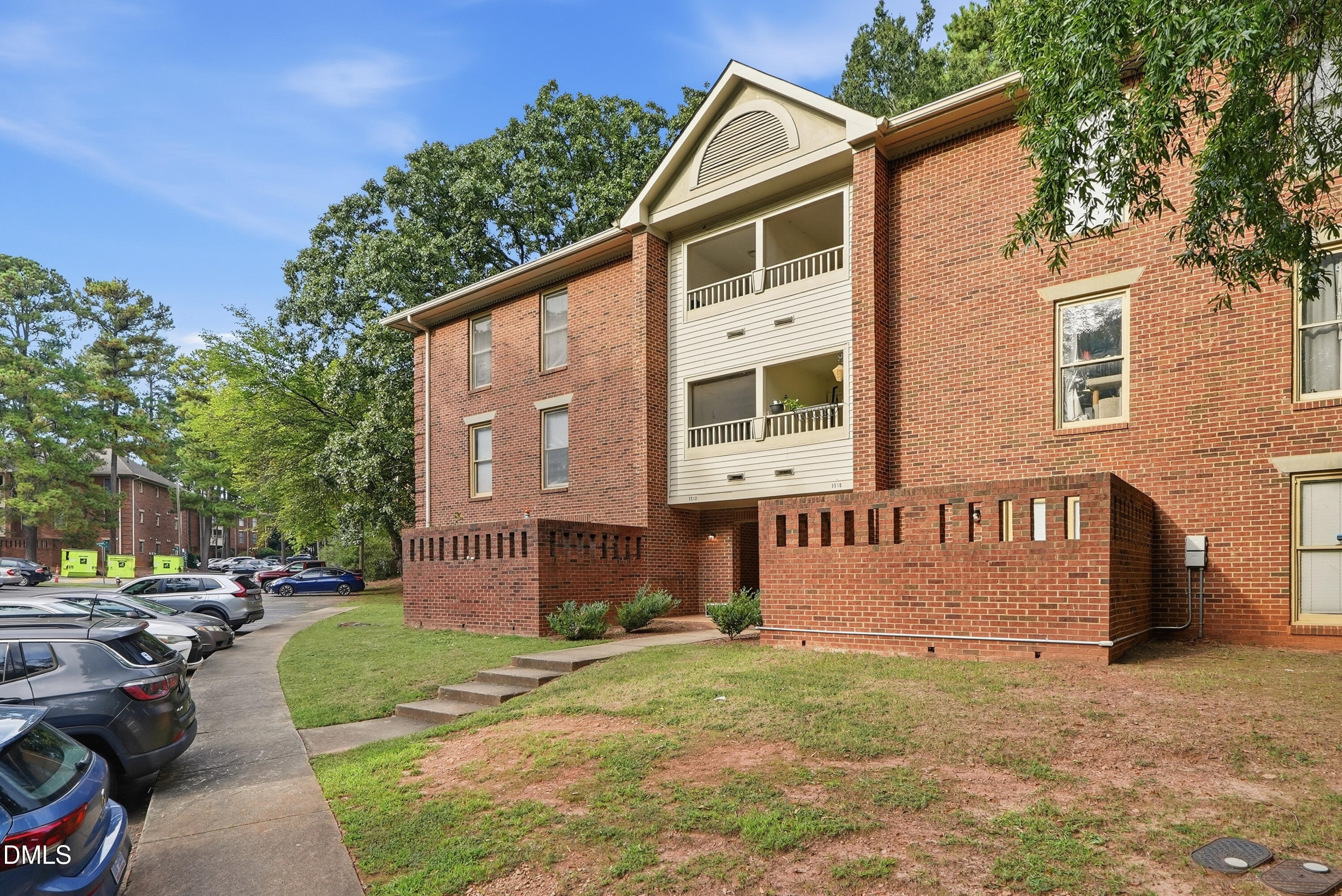 3215 Ivy Commons Drive Unit 302 — photo