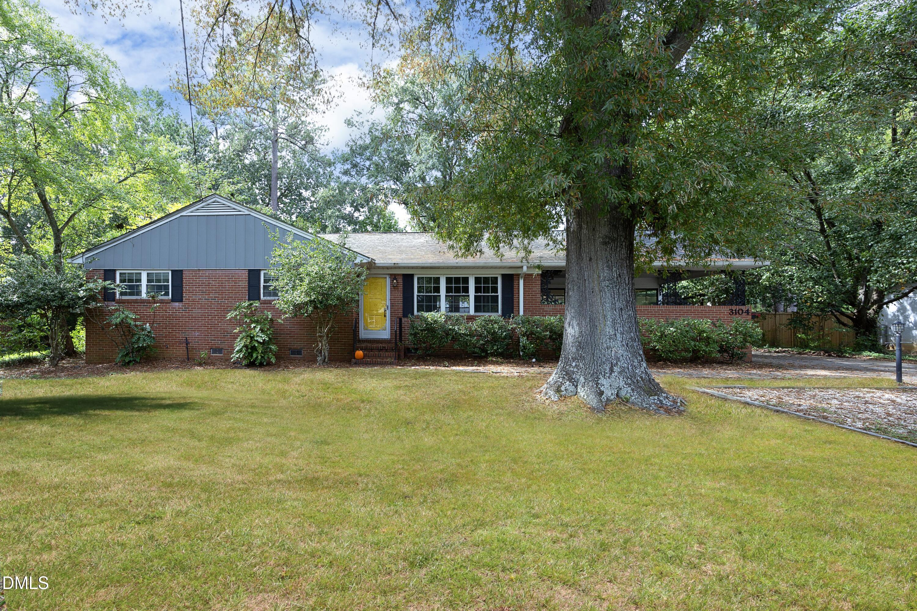 3104 Dixon Road — photo