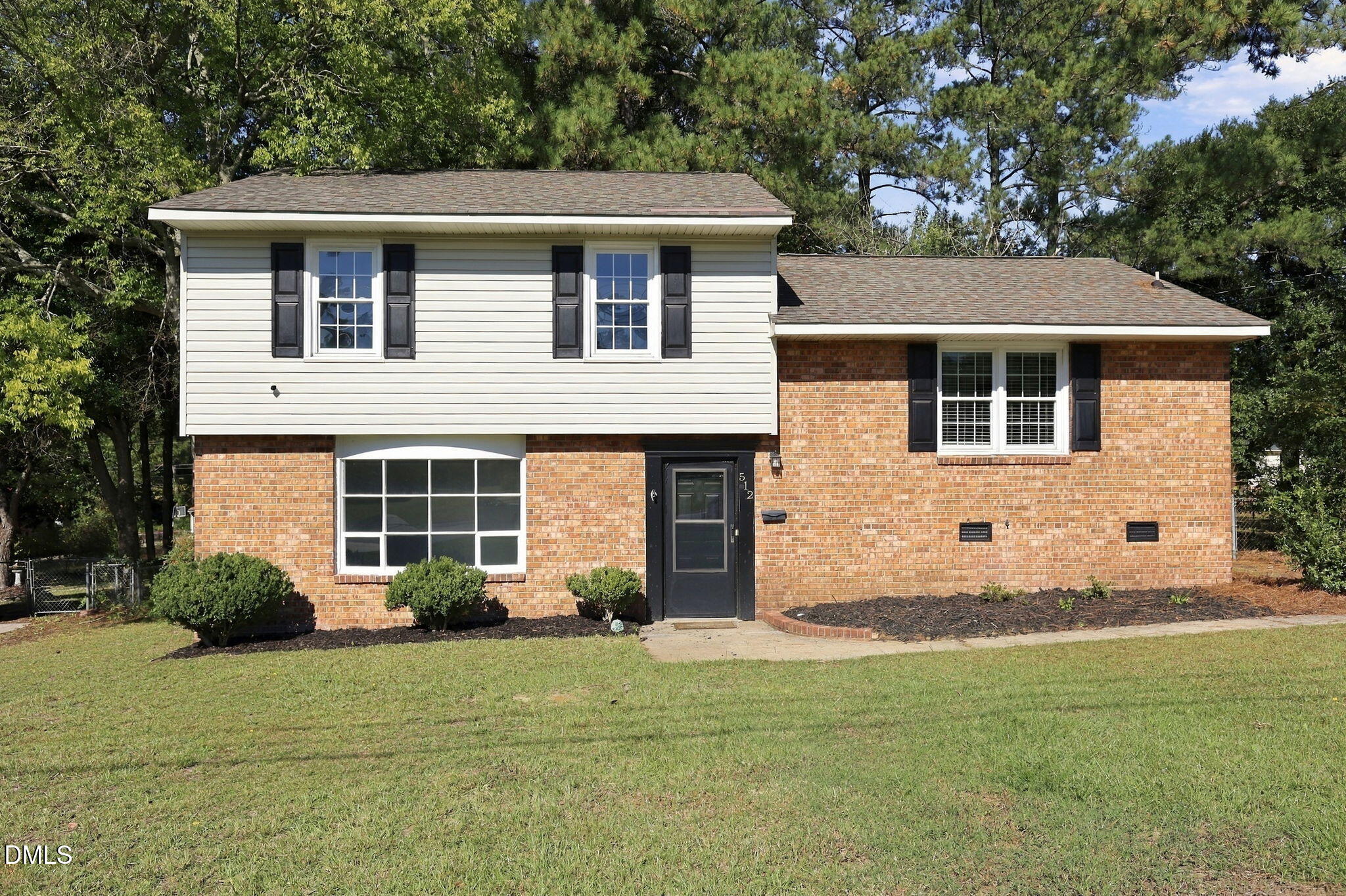 512 Waterbury Drive — photo