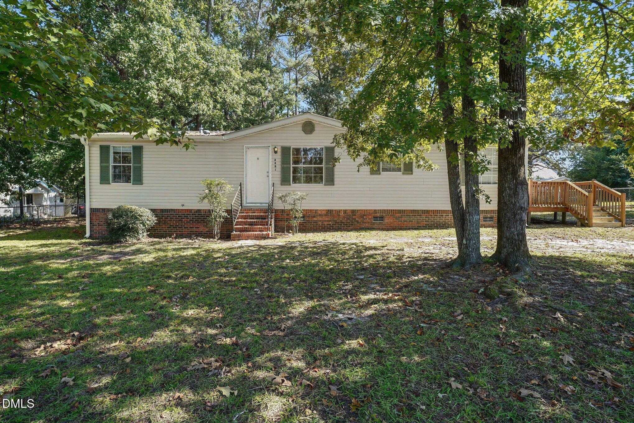 8885 Cliffdale Road — photo