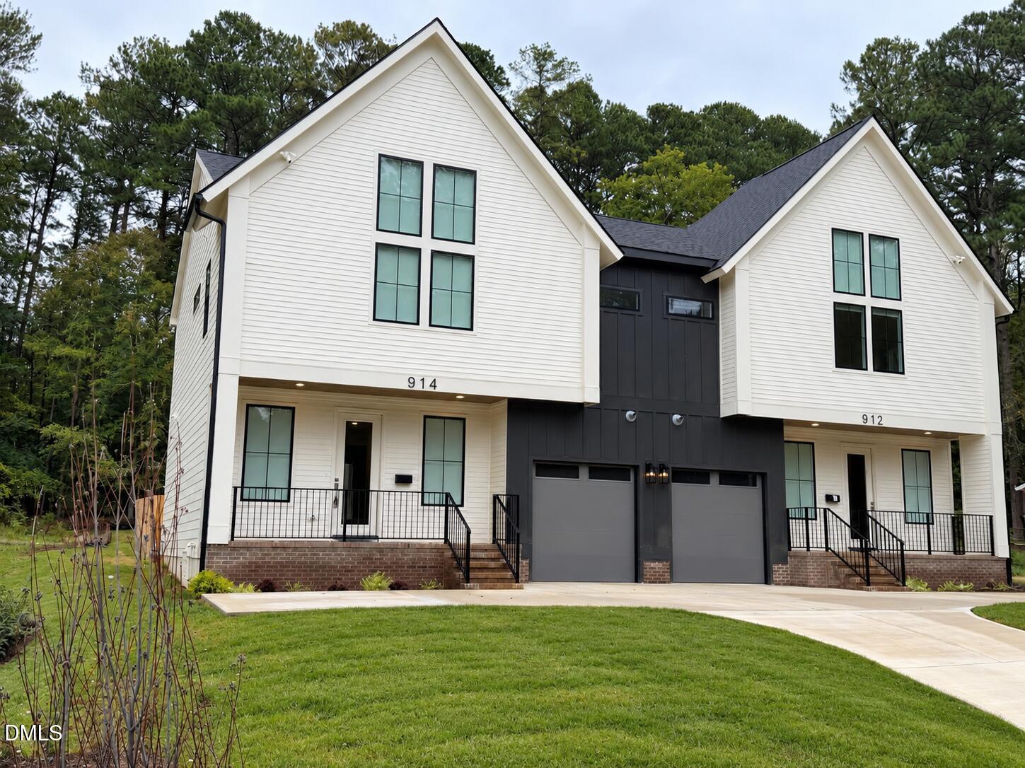 912 Chatham Lane — photo