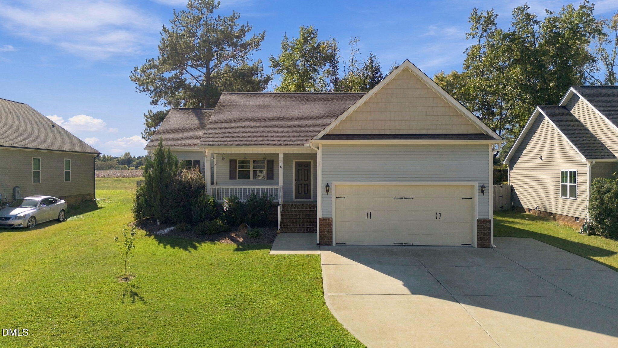 129 Poplar Drive — photo