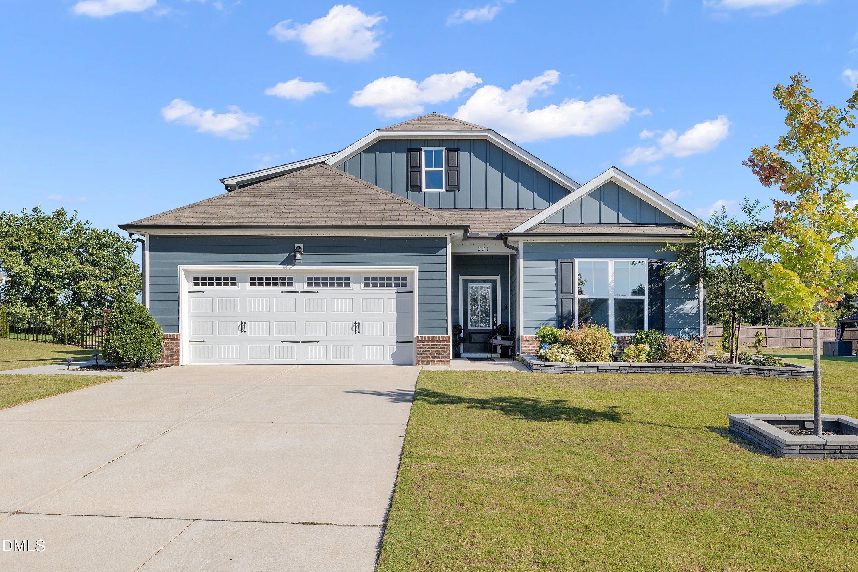221 Lily Oak Drive — photo