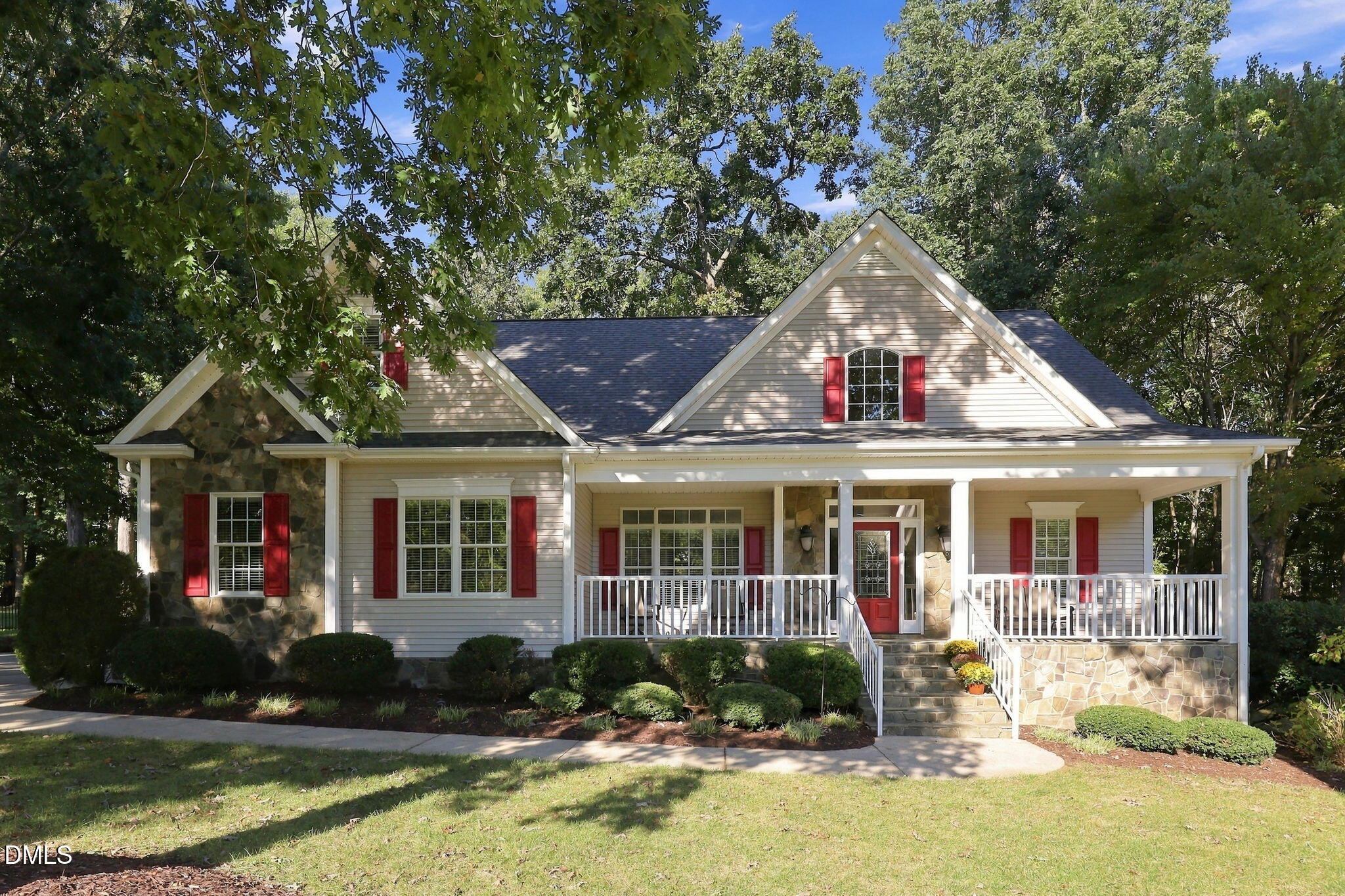 125 Scotts Pine Circle — photo