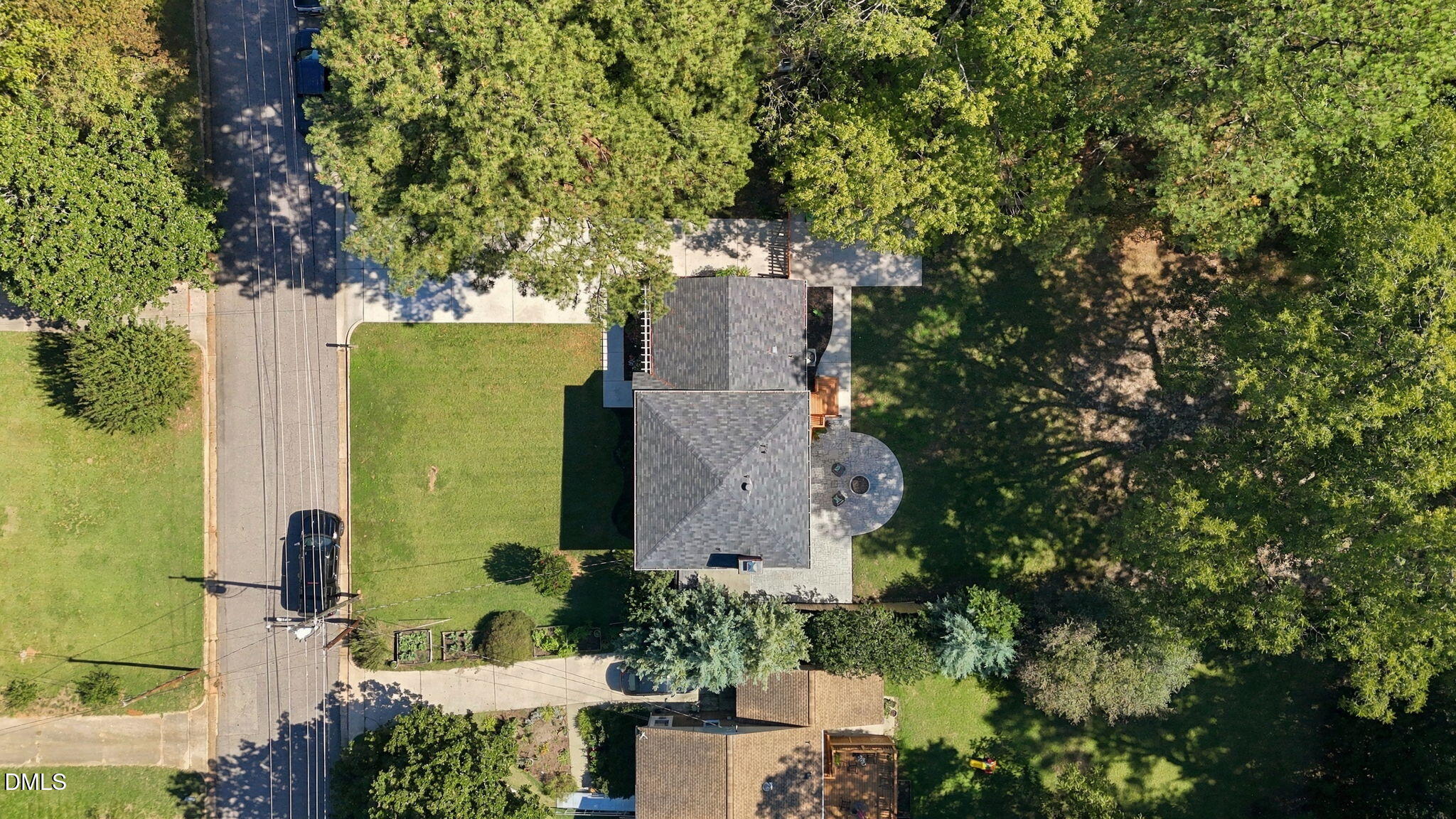 5009 Huntingdon Drive, Raleigh, NC 27606 — photo 2