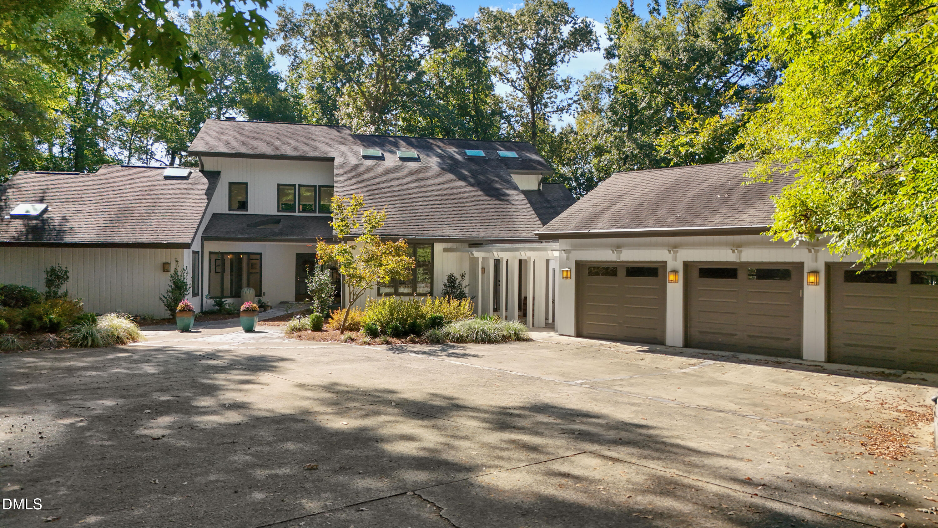 120 Donegal Drive — photo
