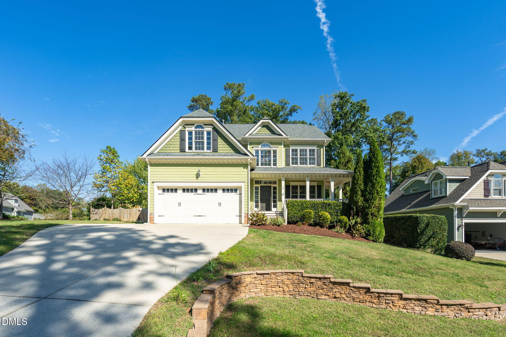 15 Breezewood Court — photo
