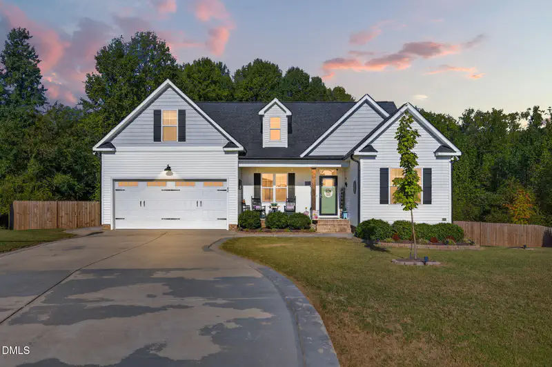62 Evalice Court — photo