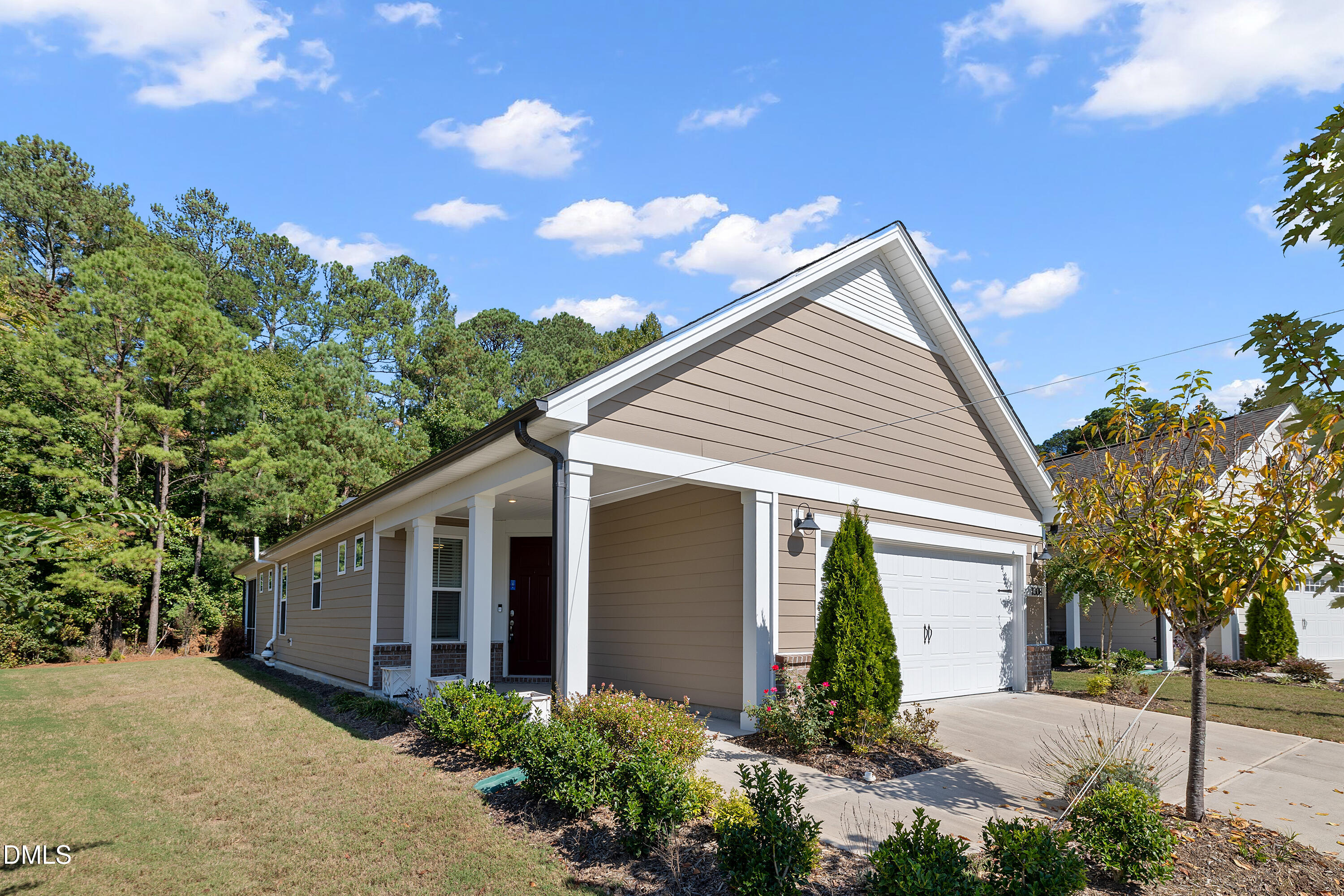 1308 Rose Gum Way — photo