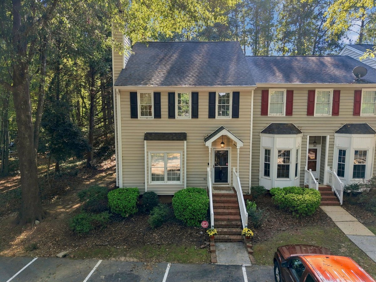 128 Riverwalk Circle — photo
