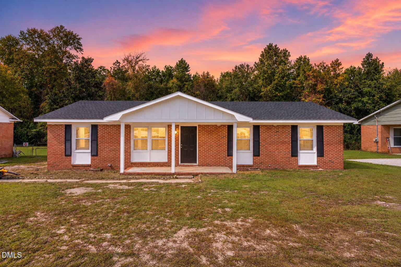 1005 Dianne Circle — photo