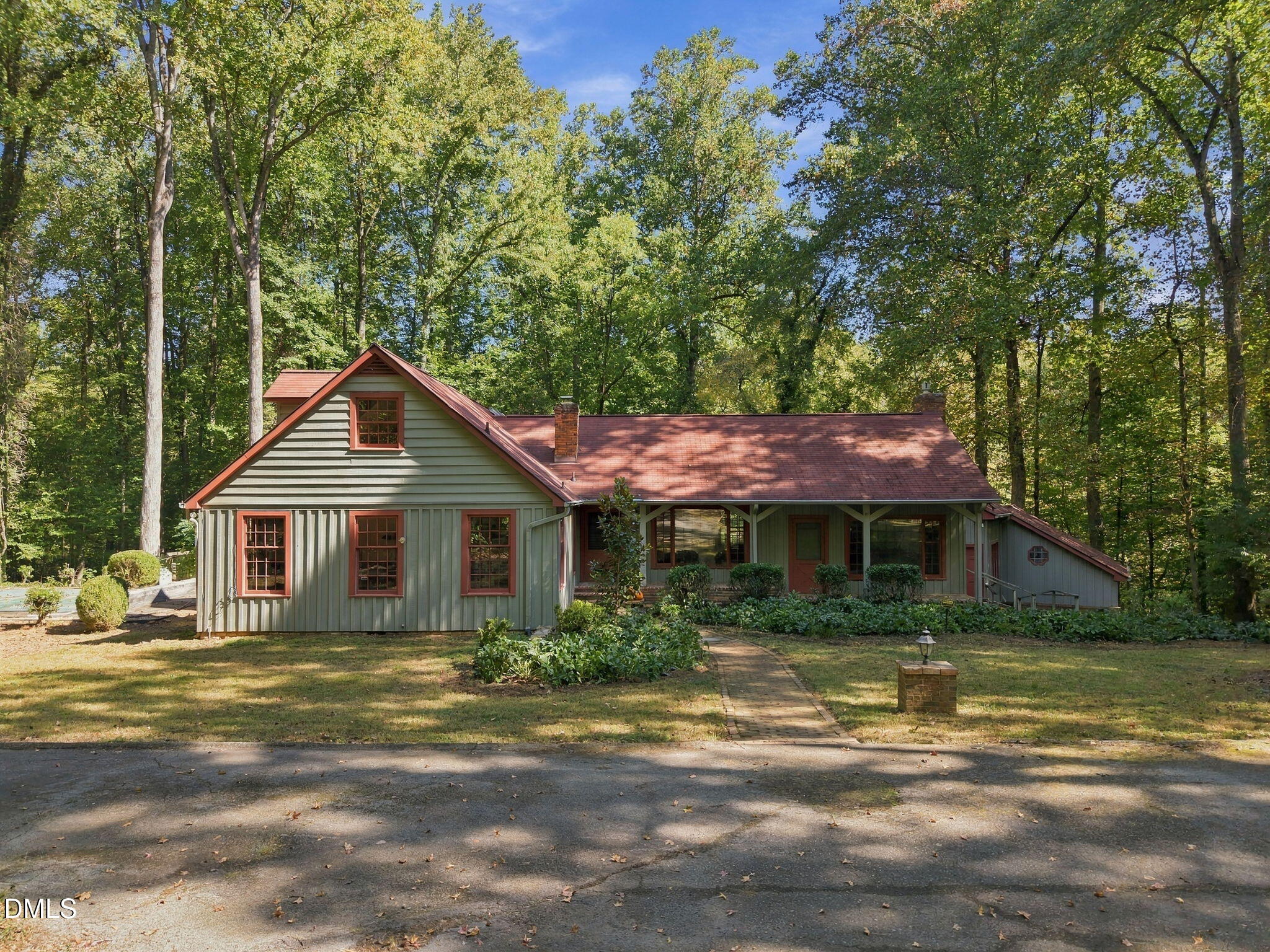 1207 Dairyland Road — photo
