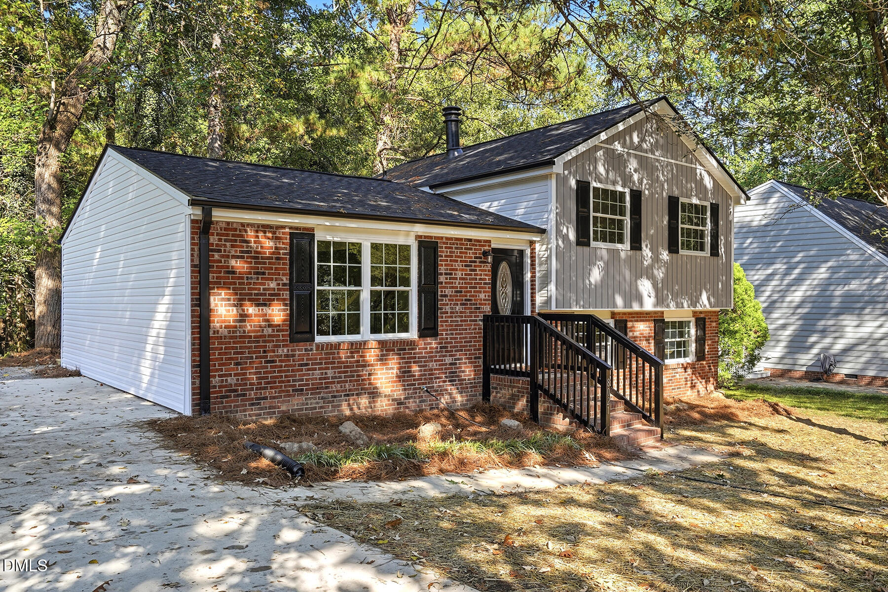 8021 Mourning Dove Road — photo