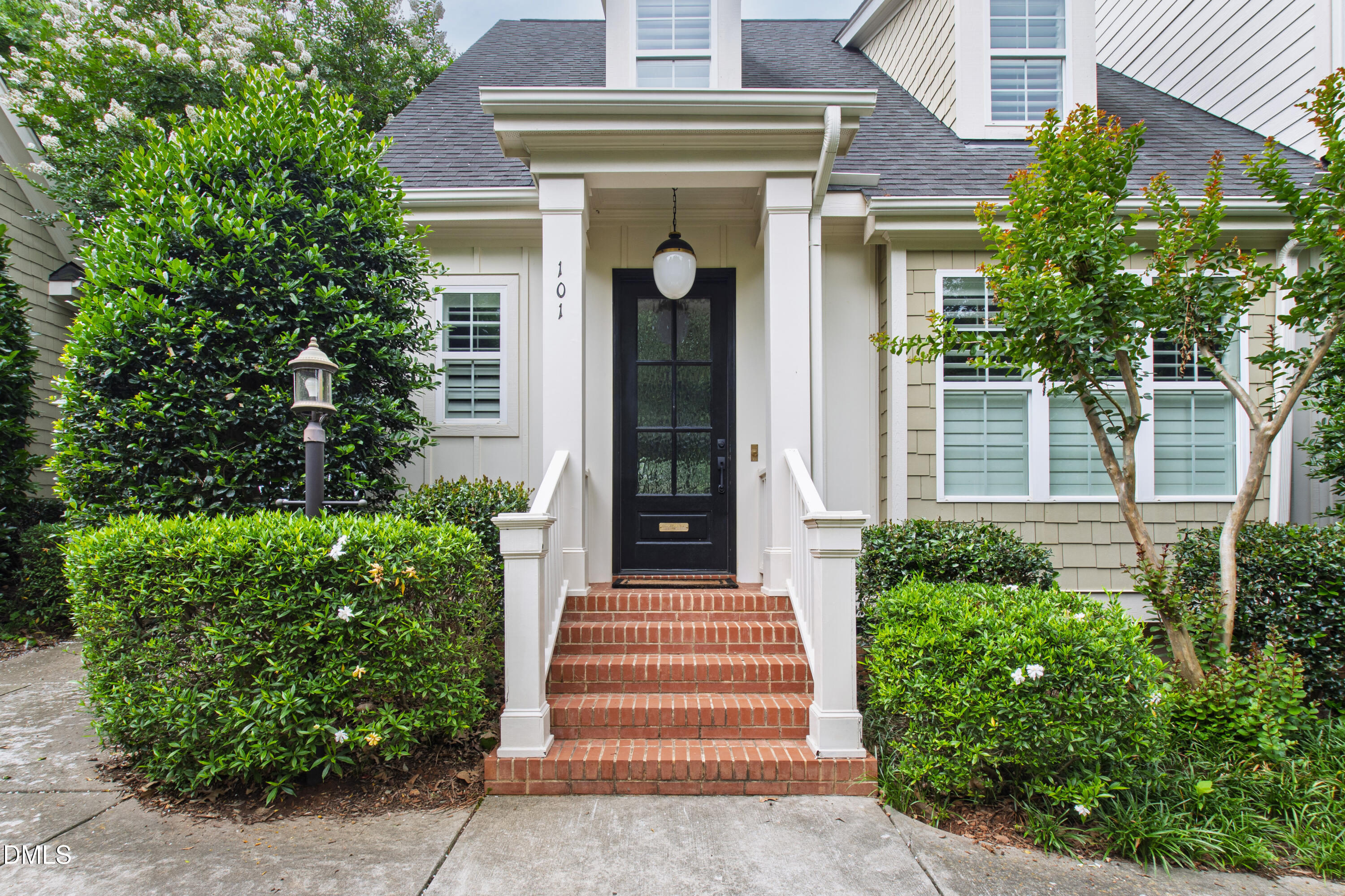 2741 Oberlin Road Unit 101 — photo