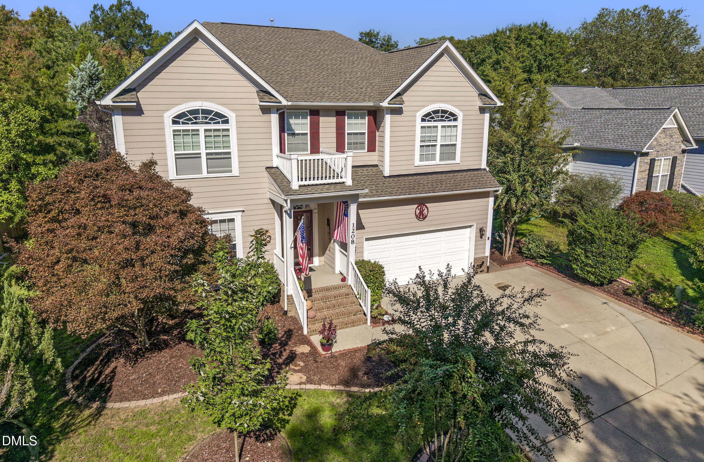 1208 Bellenden Drive — photo