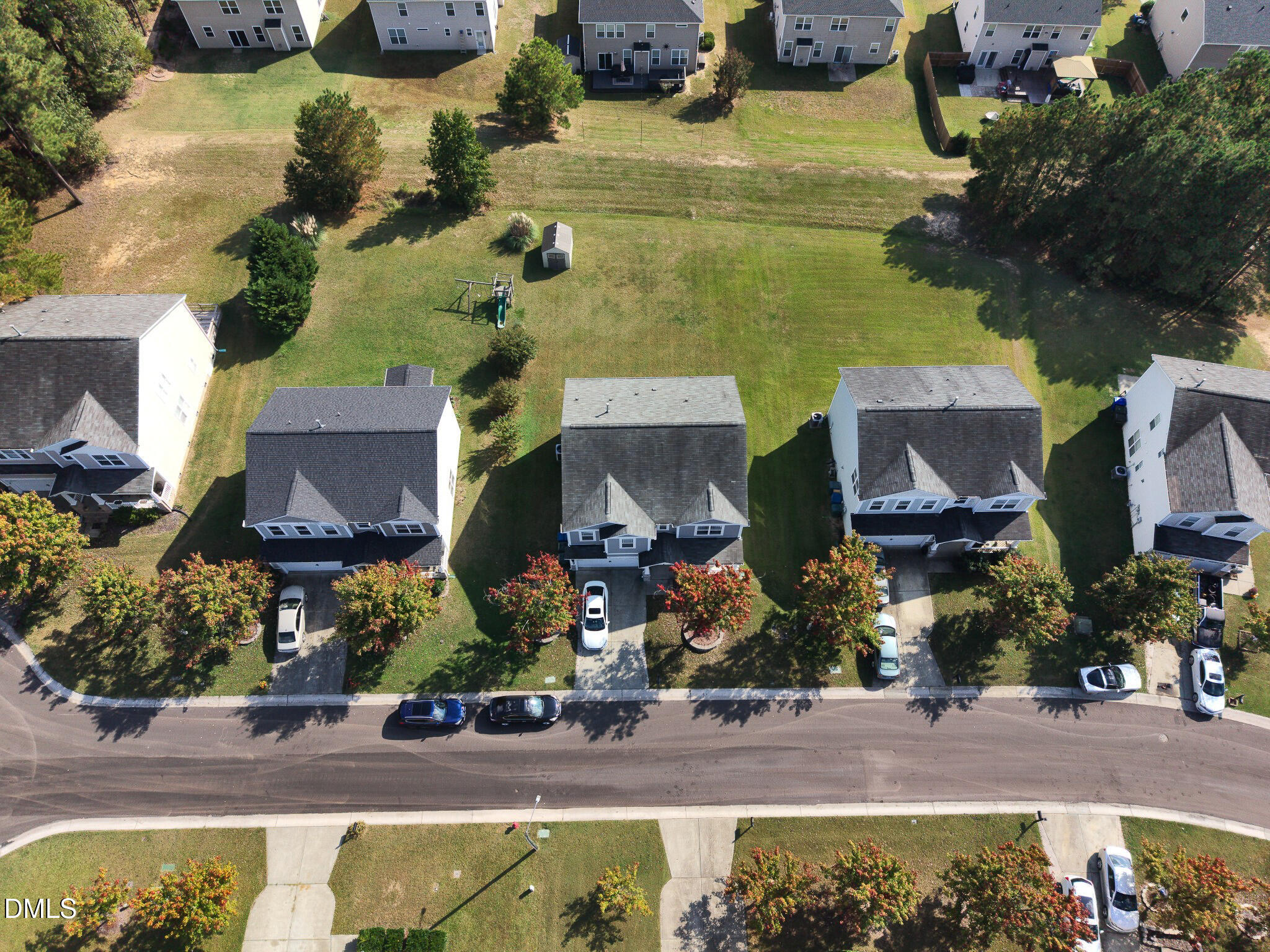 8 Serenity Court — photo
