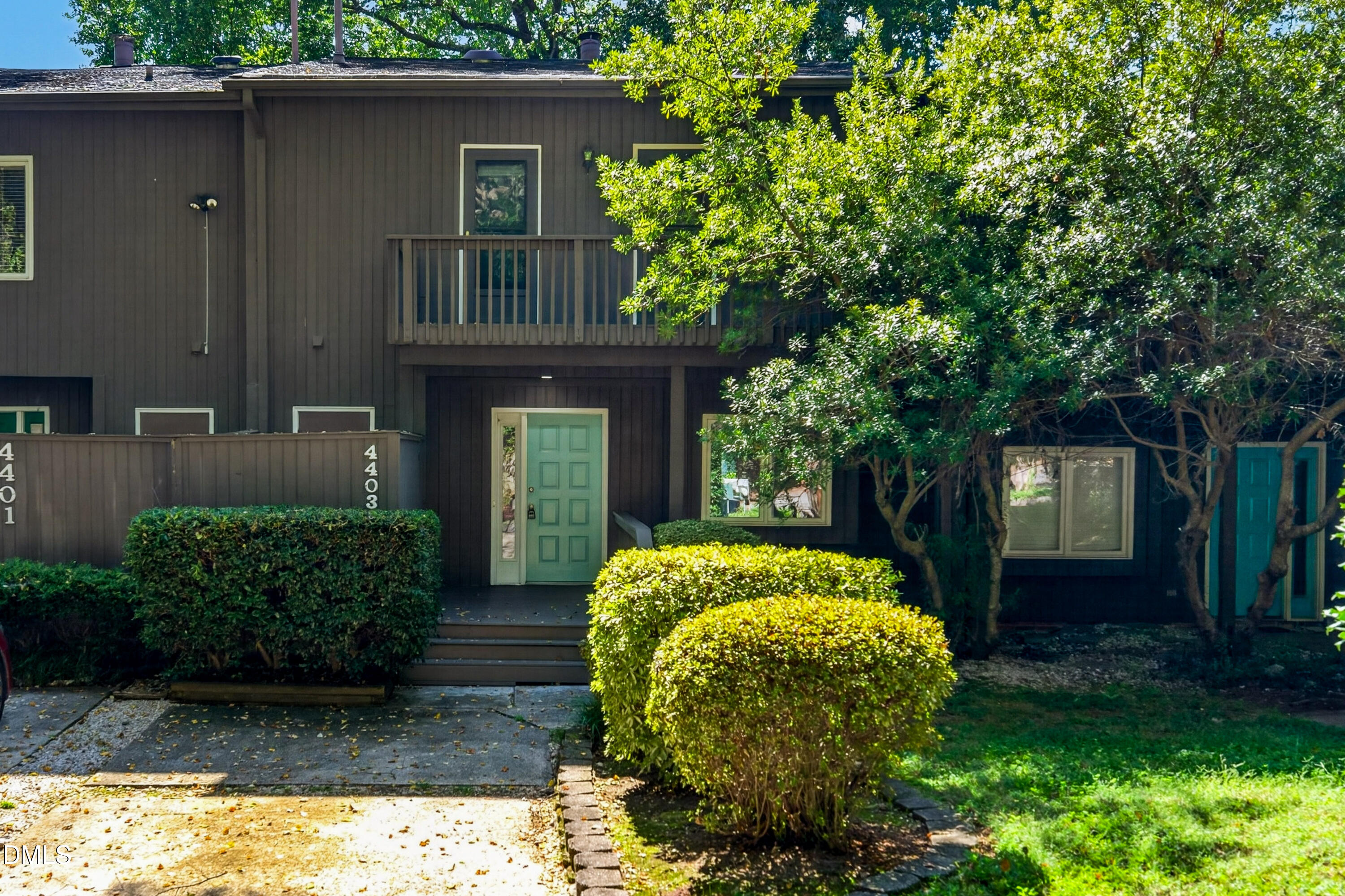 4403 Sunburst Court — photo