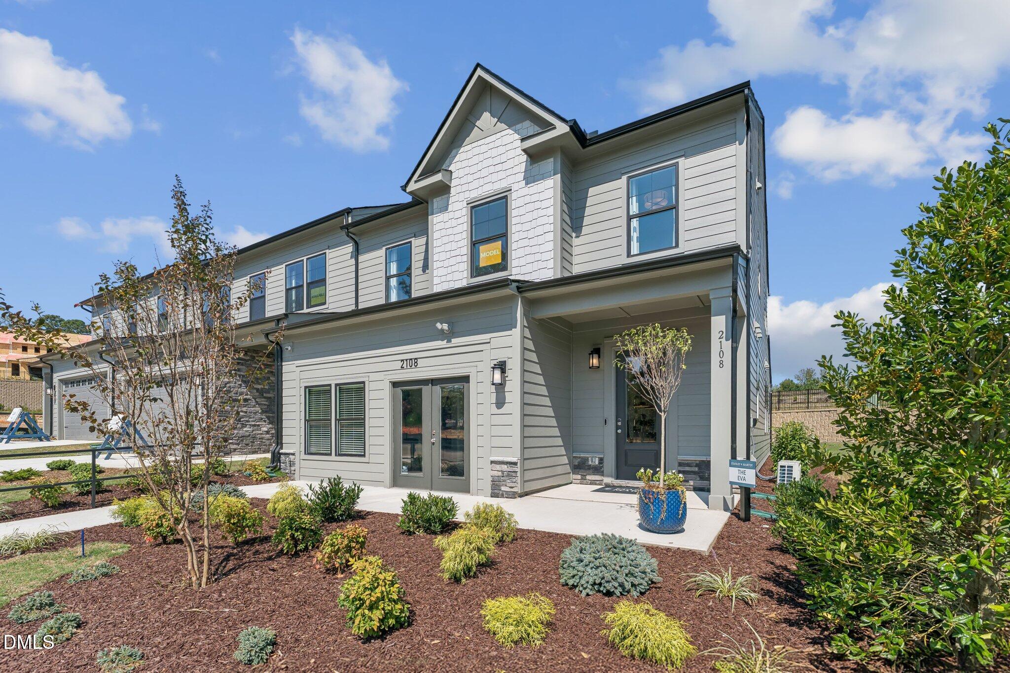 2108 Barrier Rdg Way — photo