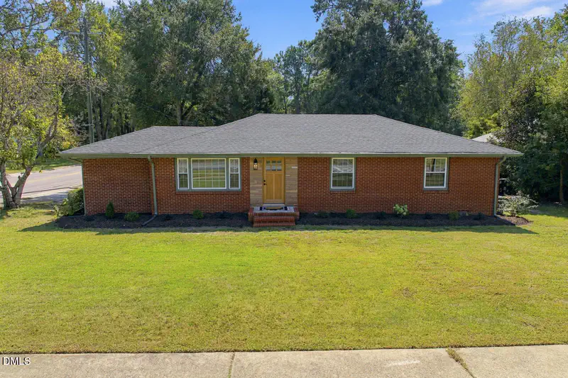 301 W Gannon Avenue — photo