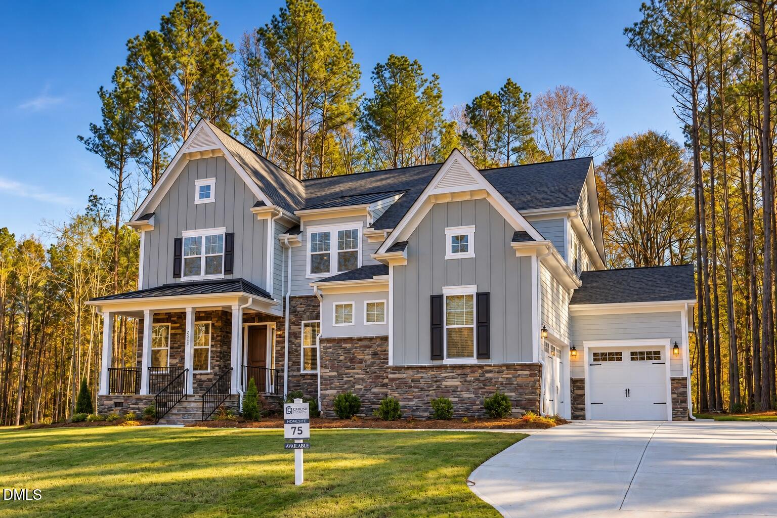 709 Oak Ridge Drive — photo