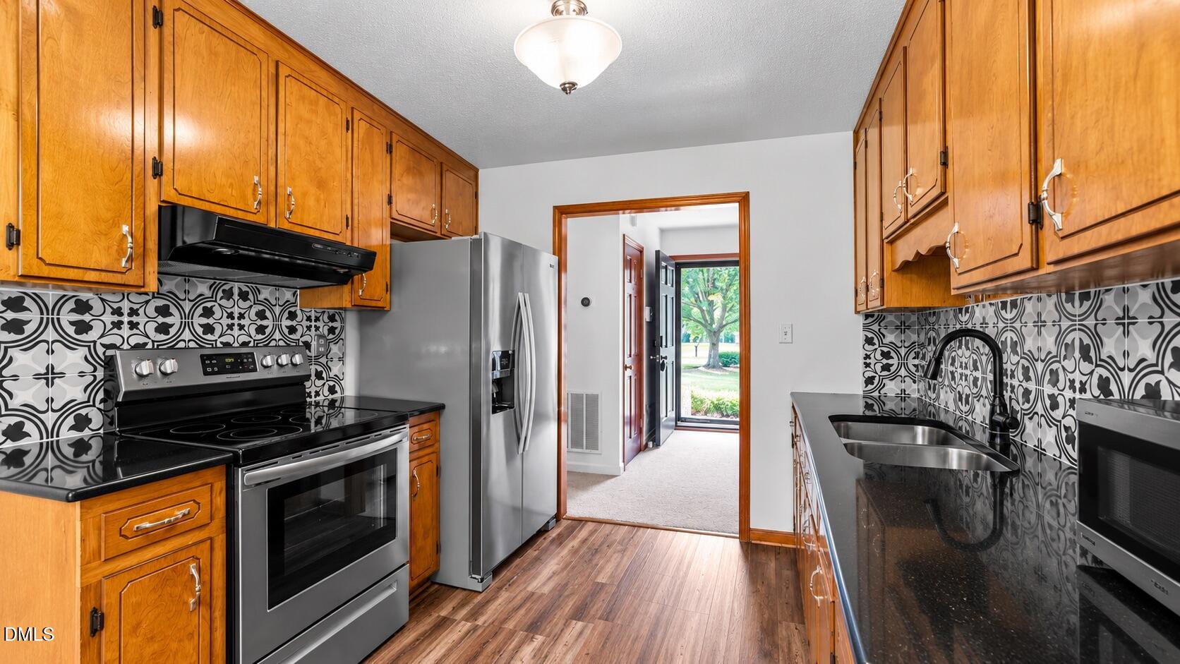 2712 Quail Point Drive, Raleigh, NC 27603 — photo 2