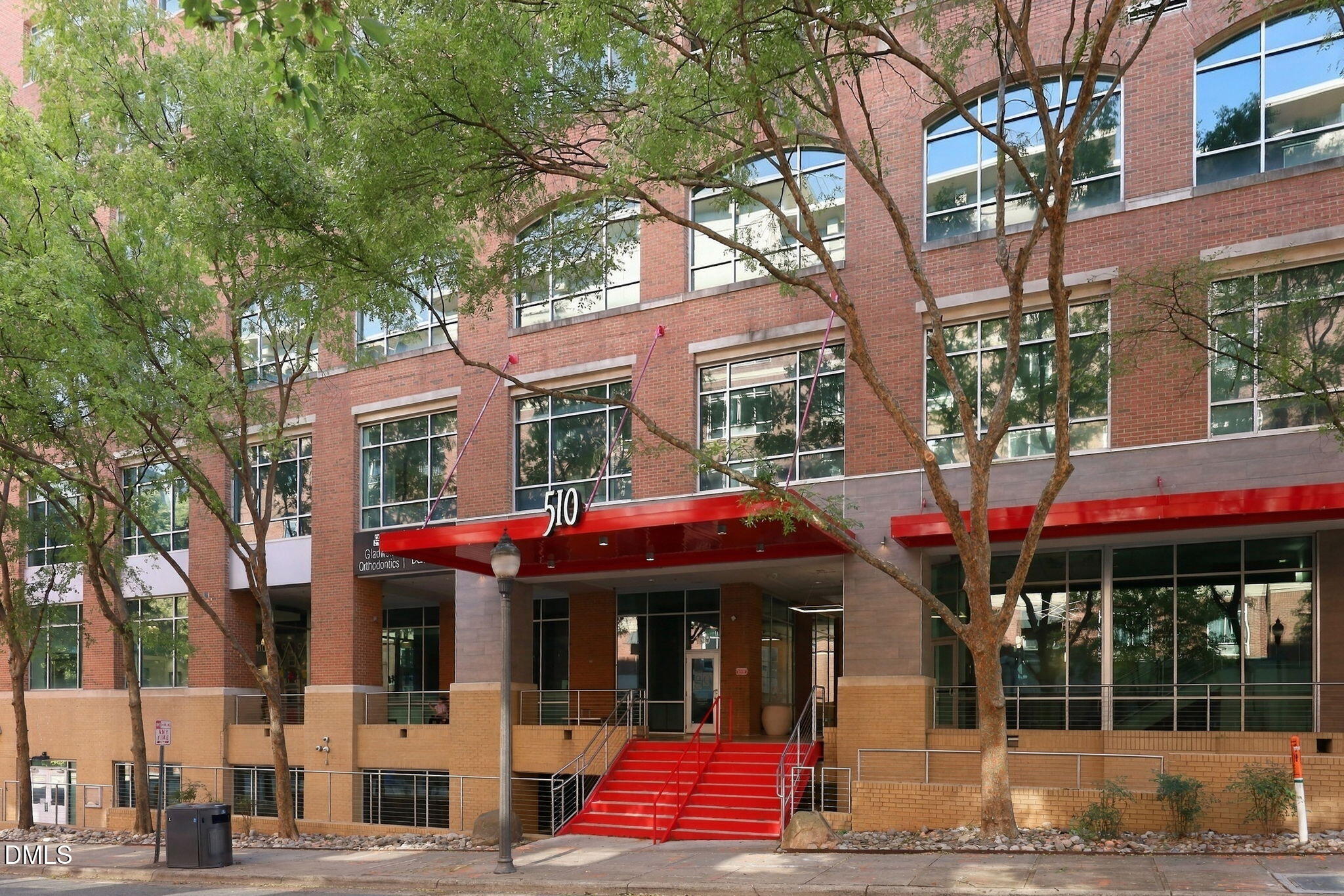 510 Glenwood Avenue Unit 611 — photo