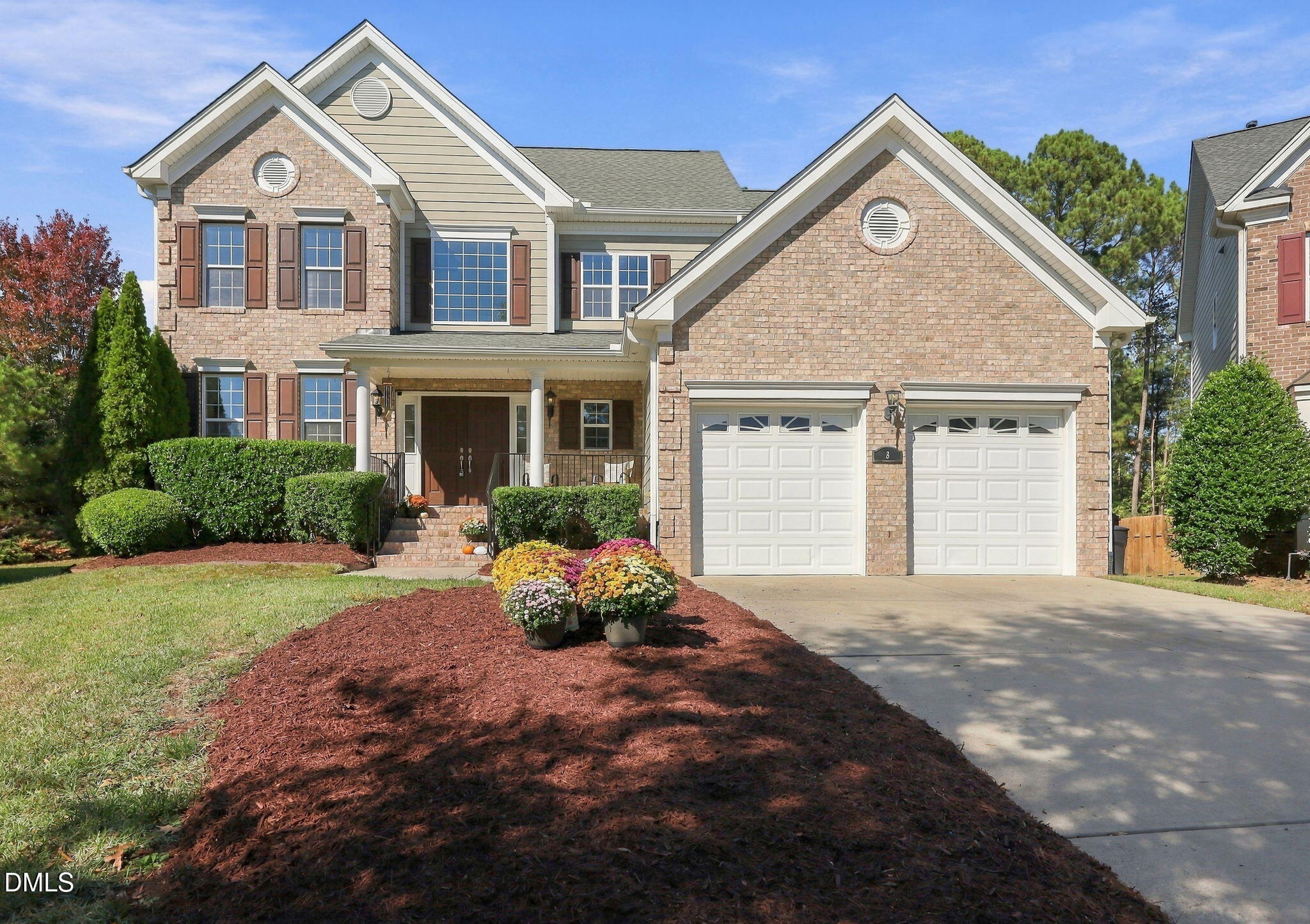 8 Eastcrest Court — photo