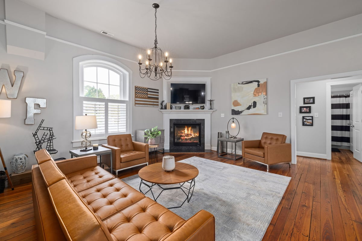 813 Brewer Avenue Unit B — photo