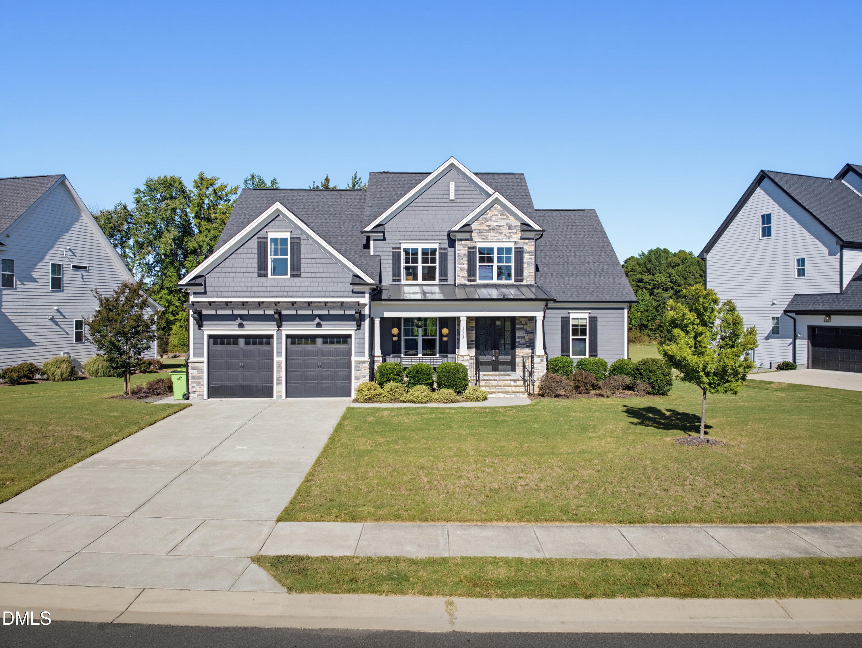 1605 Sweetclover Drive — photo