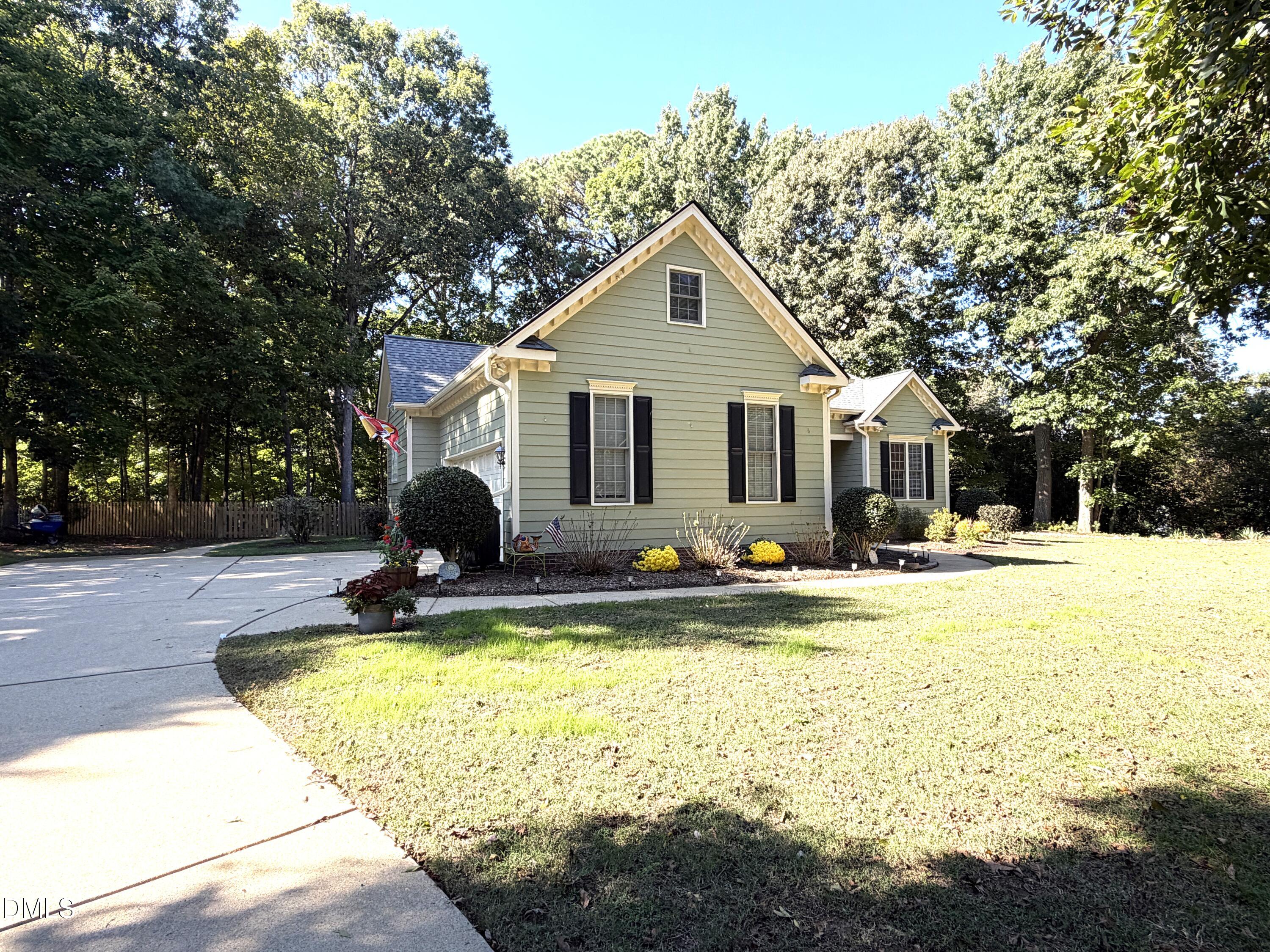 3200 Oaklyn Springs Drive — photo