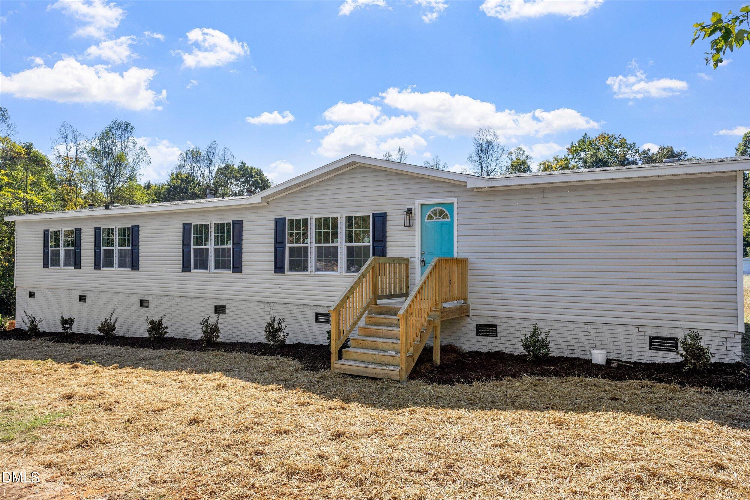 160 Lisa Cheryl Lane — photo