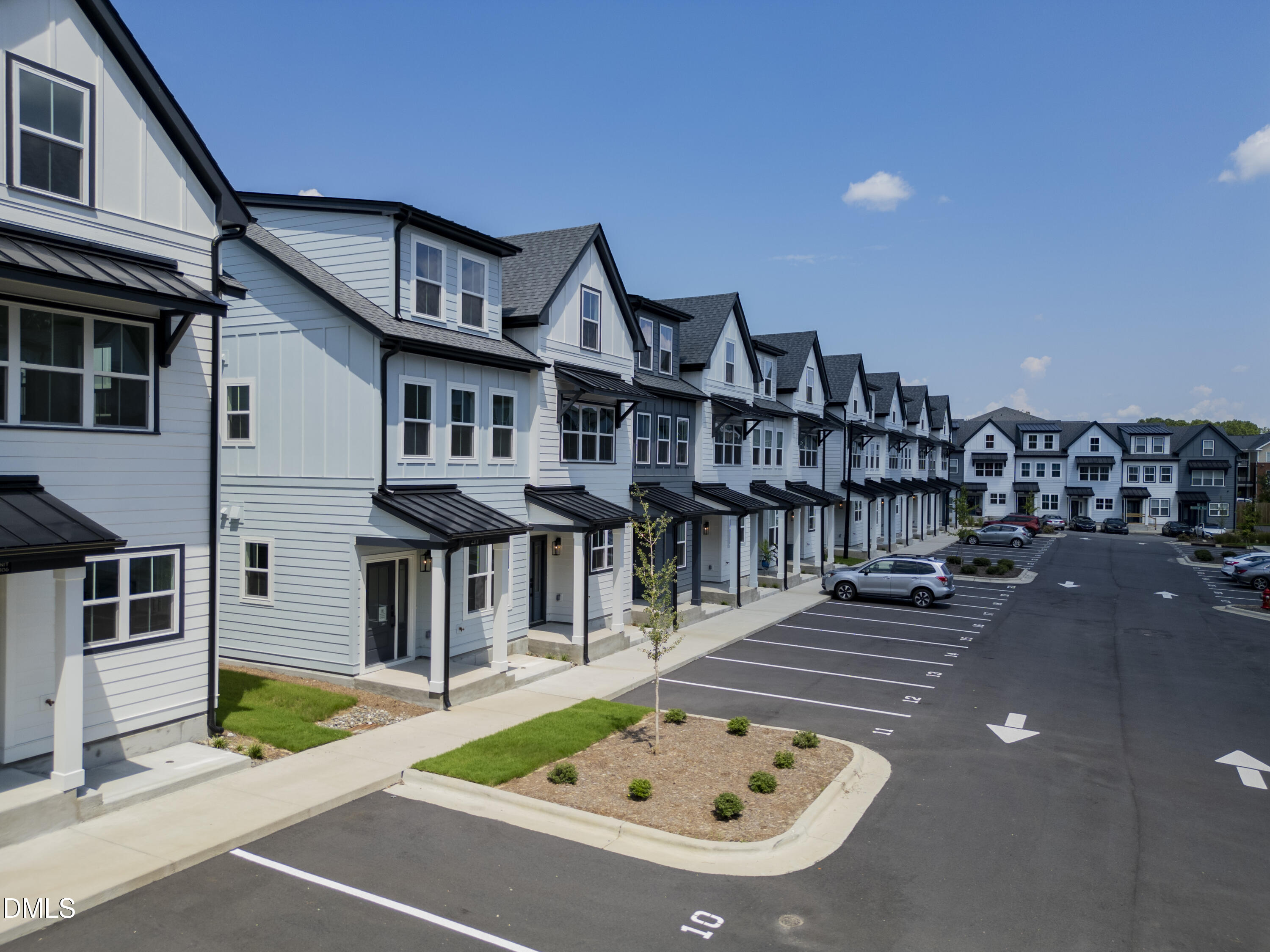 4810 Gossamer Lane Unit 105 — photo
