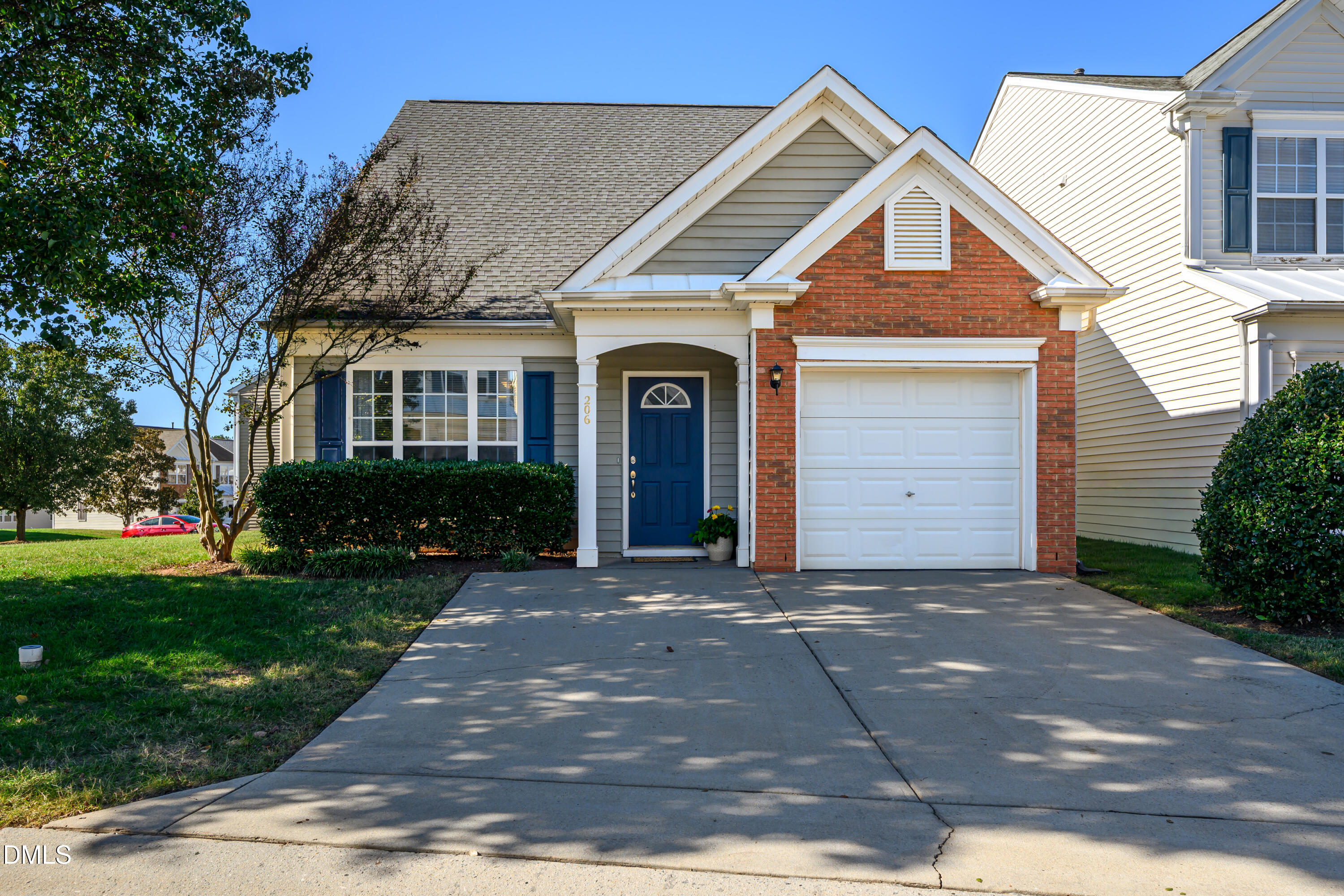 206 Caraleigh Court — photo