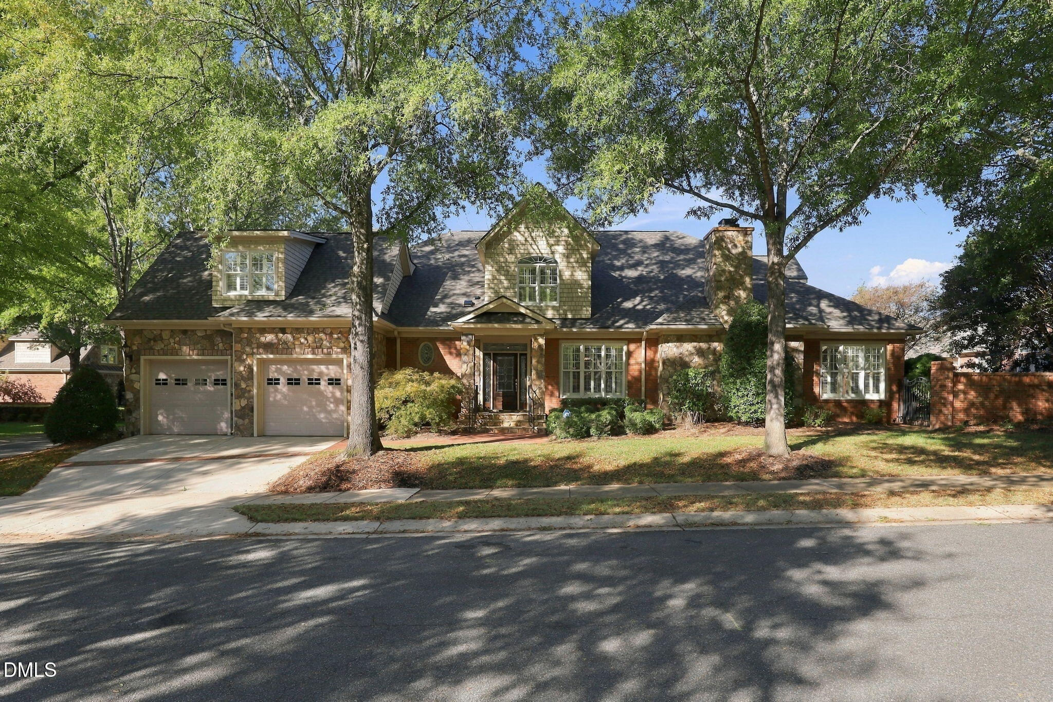 8813 Mariner Drive — photo