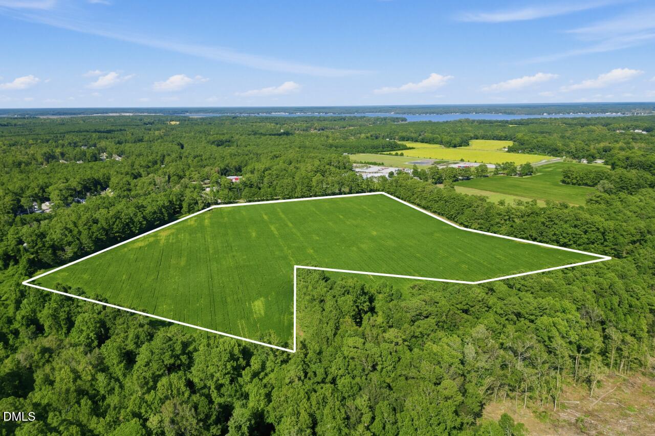 001 Swansboro Loop Road — photo