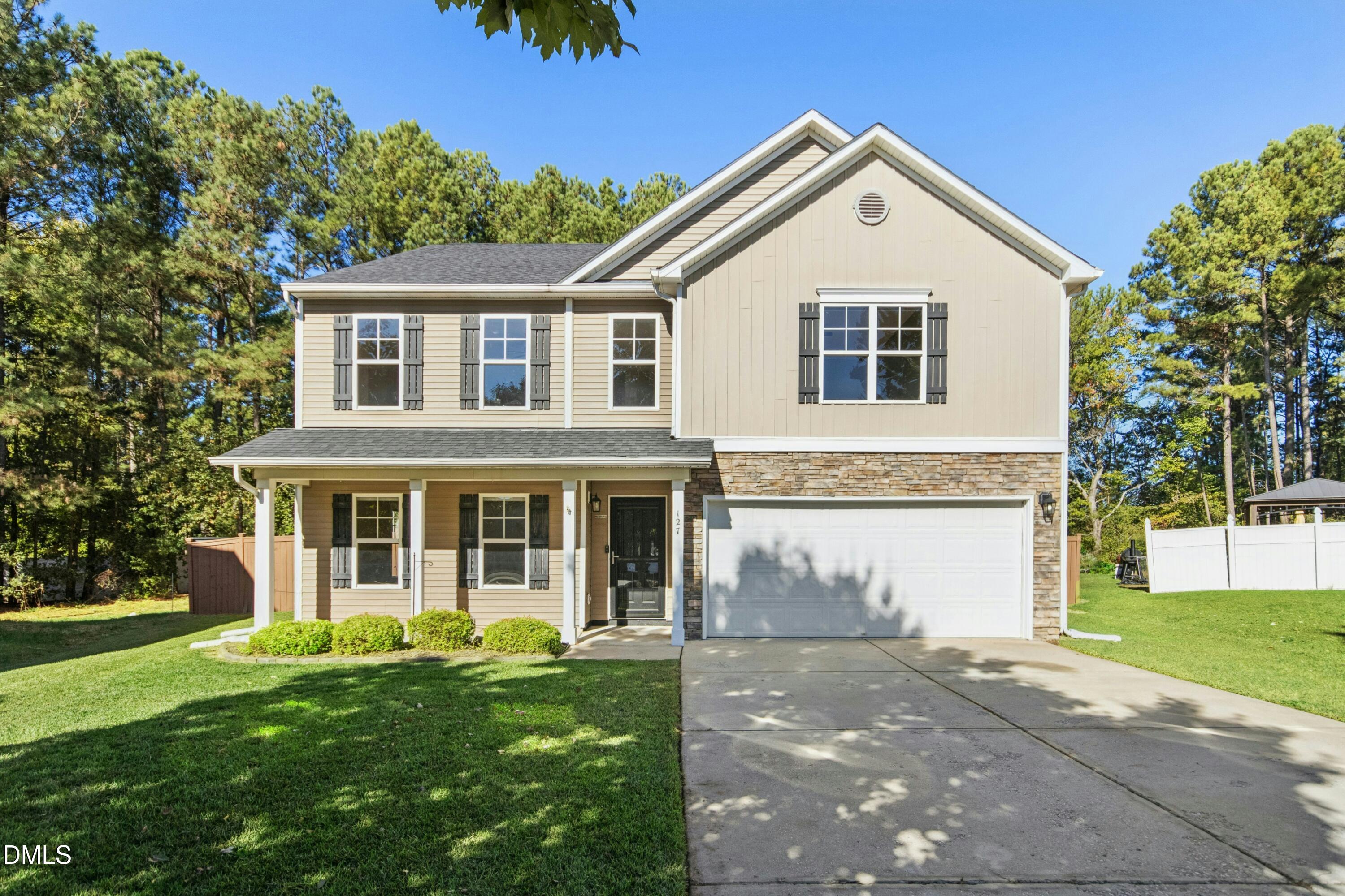 127 Gatewood Ridge Court — photo