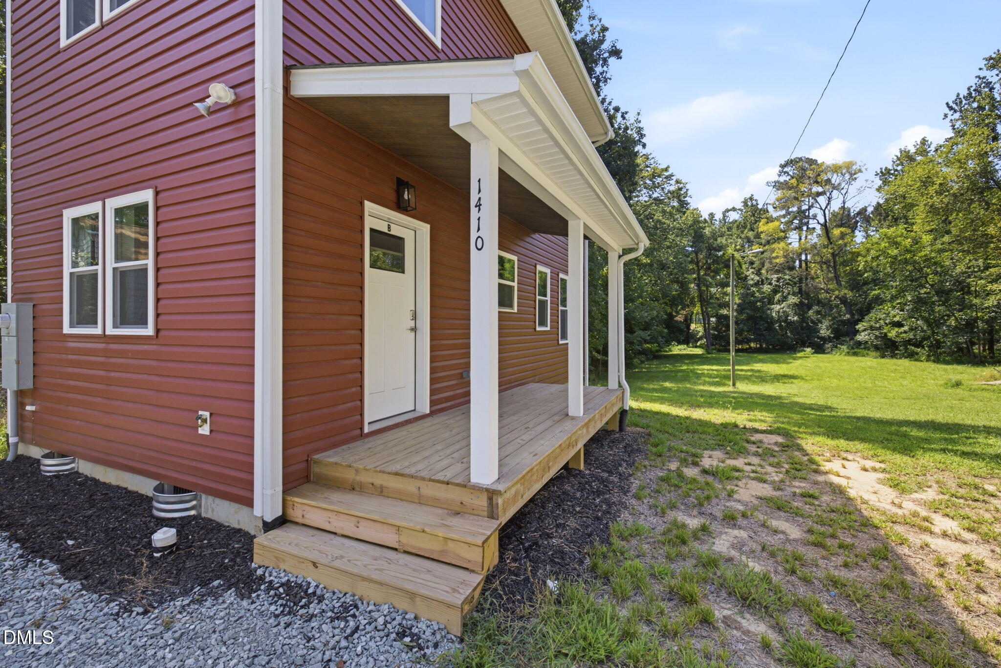 Home in Durham, NC 27704 — photo 3