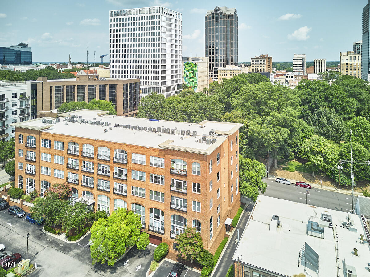 200 S Dawson Street Unit 310 — photo